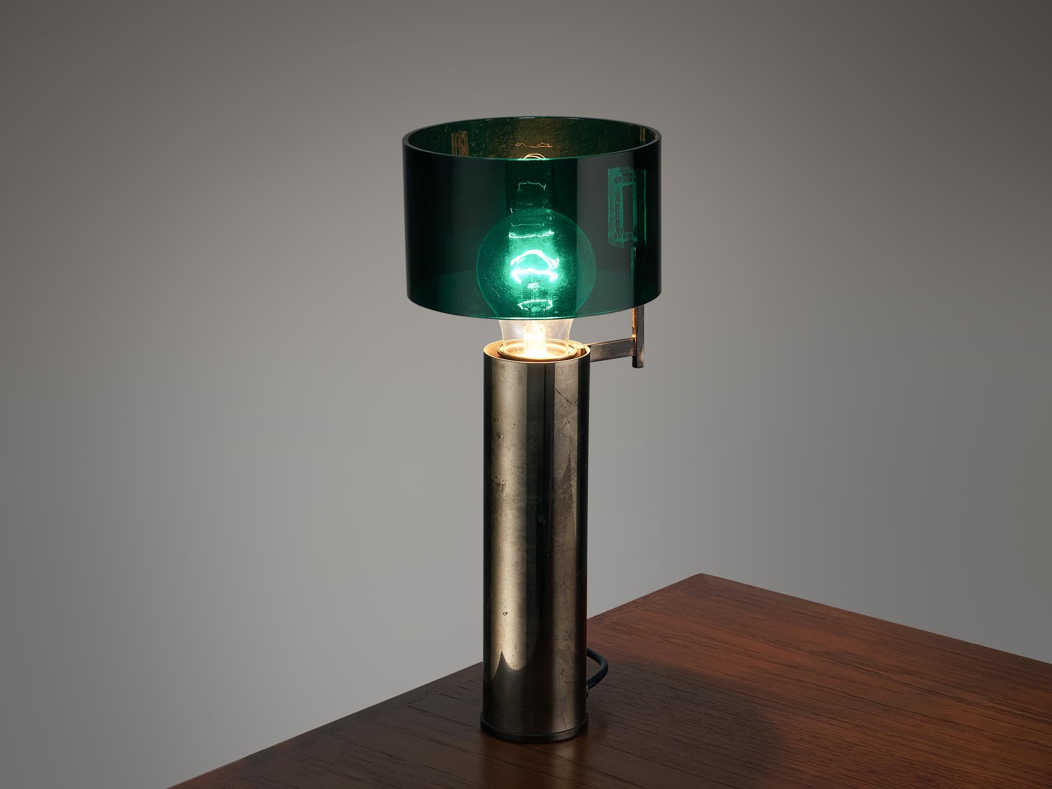 Milieu du XXe siècle Tito Agnoli pour O-Luce Lampe de table en laiton nickelé et plexiglas  en vente