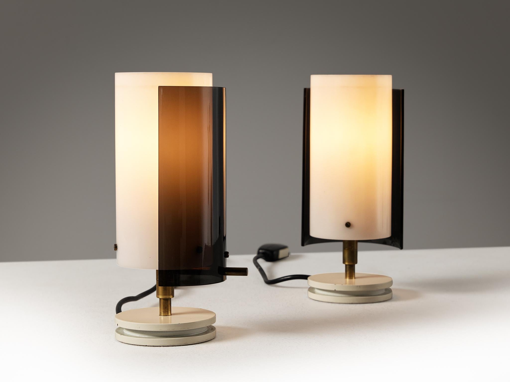 italien Tito Agnoli pour O-Luce Lampes de table en plexiglas noir et blanc  en vente