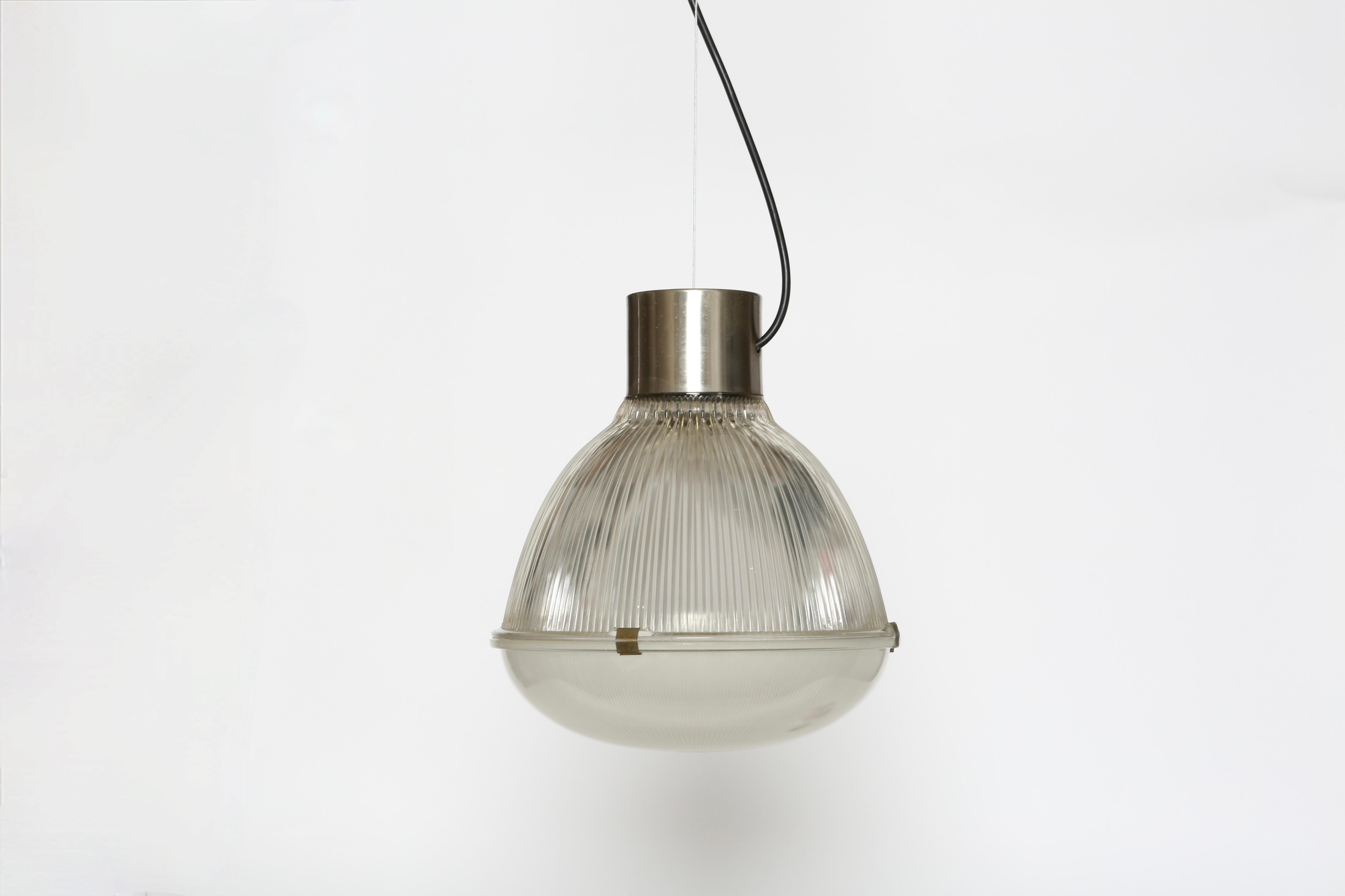 Lampe à suspension Tito Agnoli pour Oluce, modèle 4409 en vente 2