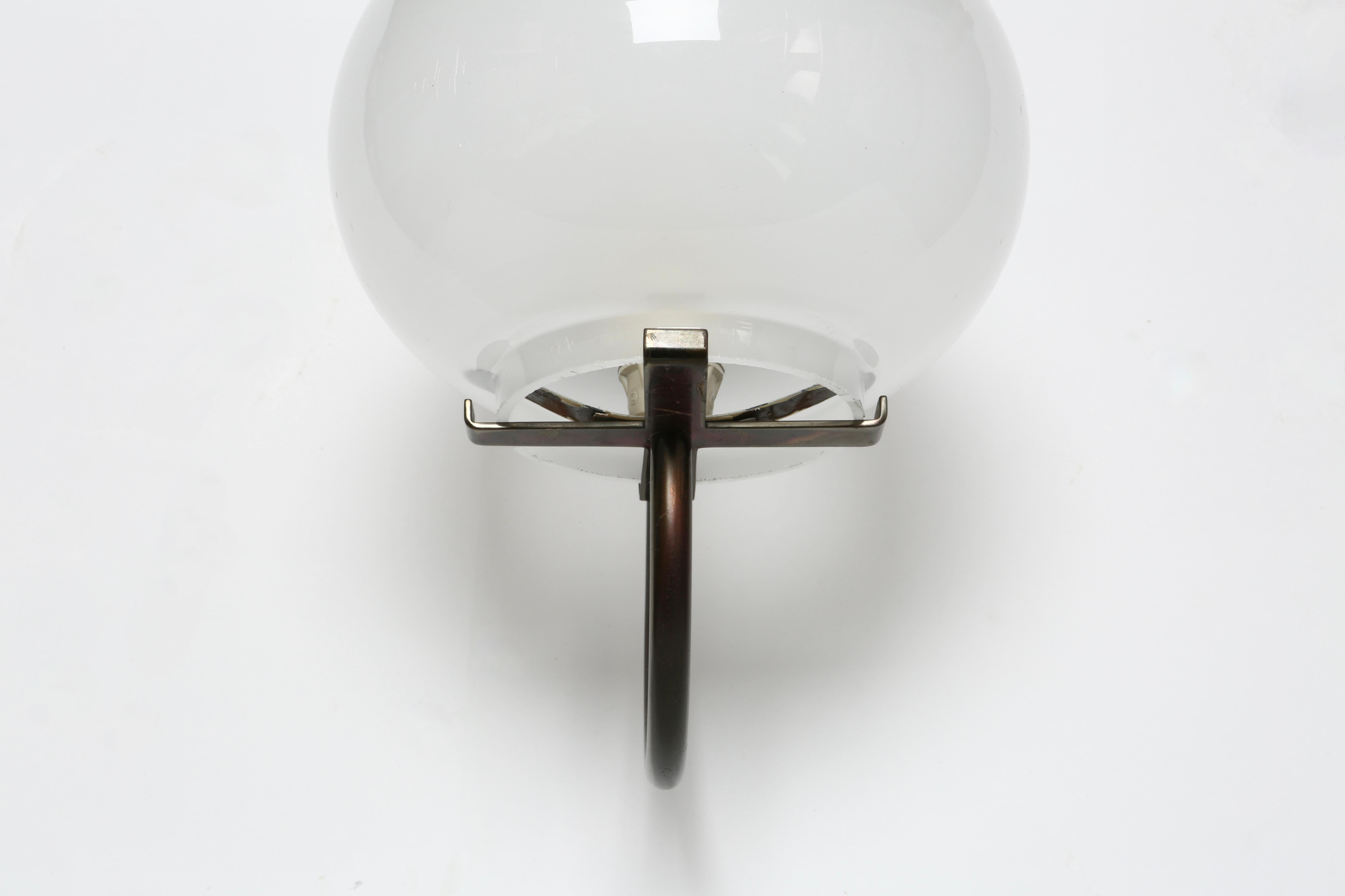 Aplique Tito Agnoli para Oluce, Italia circa 1960s en venta 1