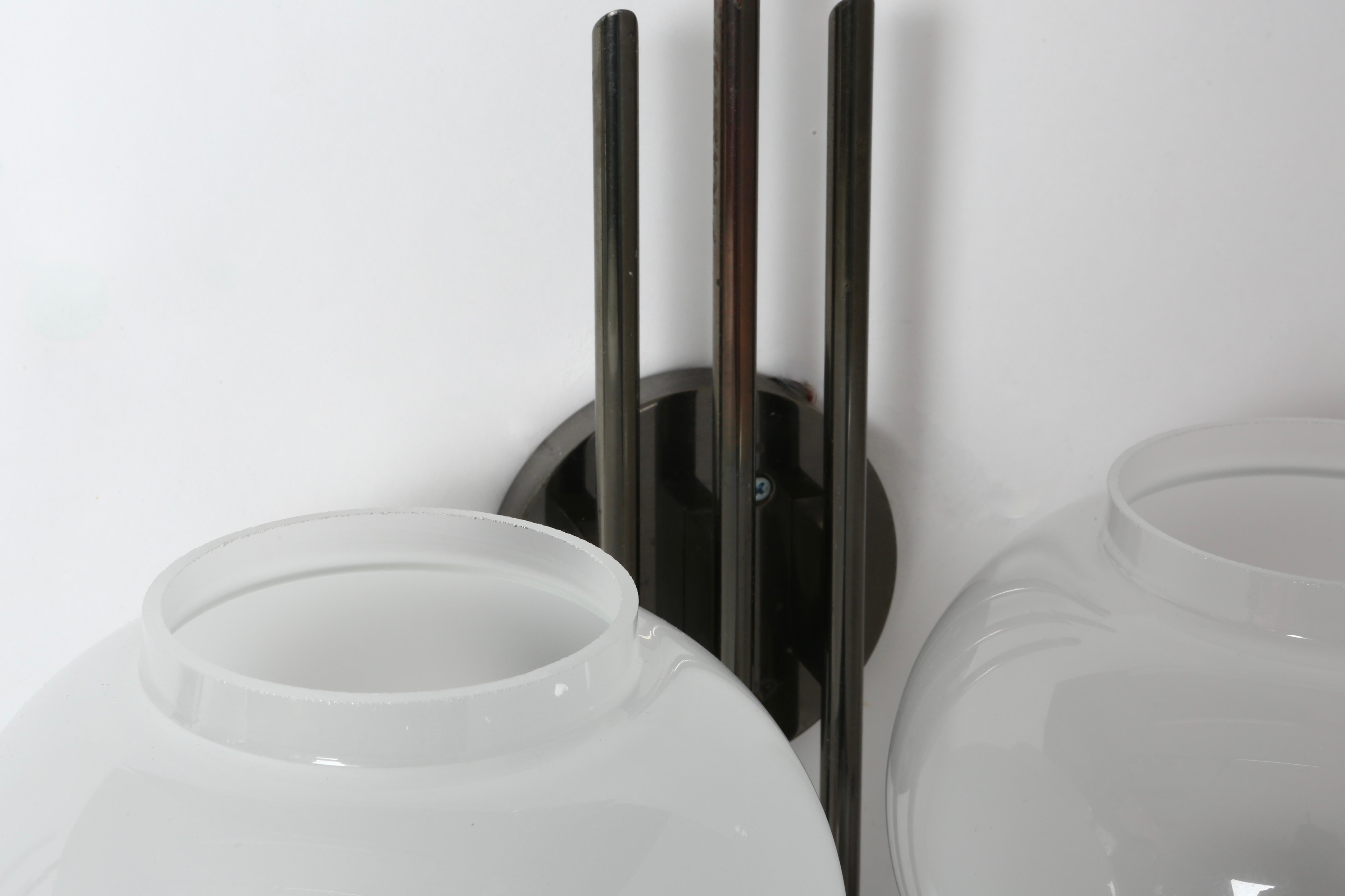 Tito Agnoli for Oluce sconces, a pair Italy circa 1960s in vendita 10
