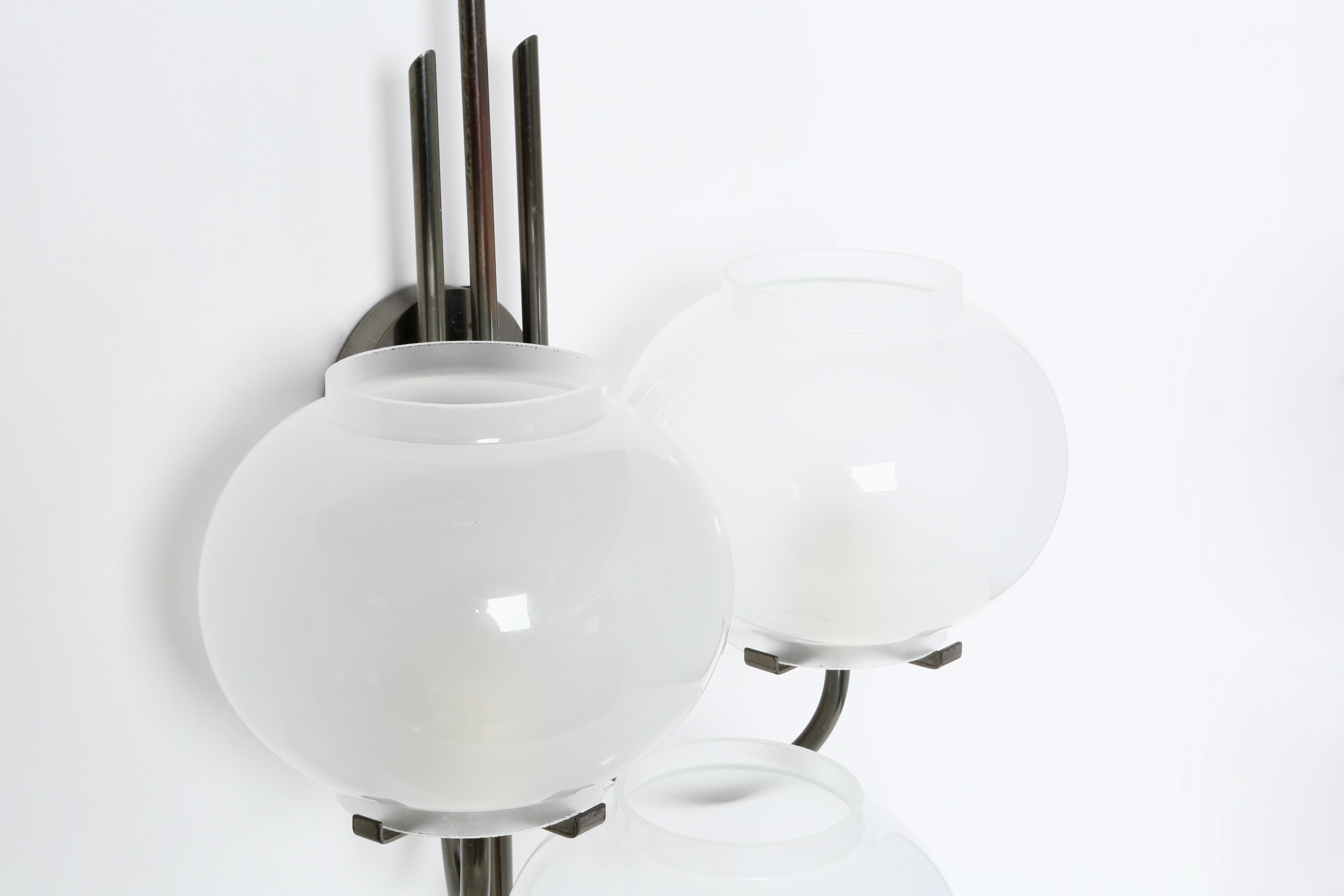 Tito Agnoli for Oluce sconces, a pair Italy circa 1960s In condizioni buone in vendita a Brooklyn, NY