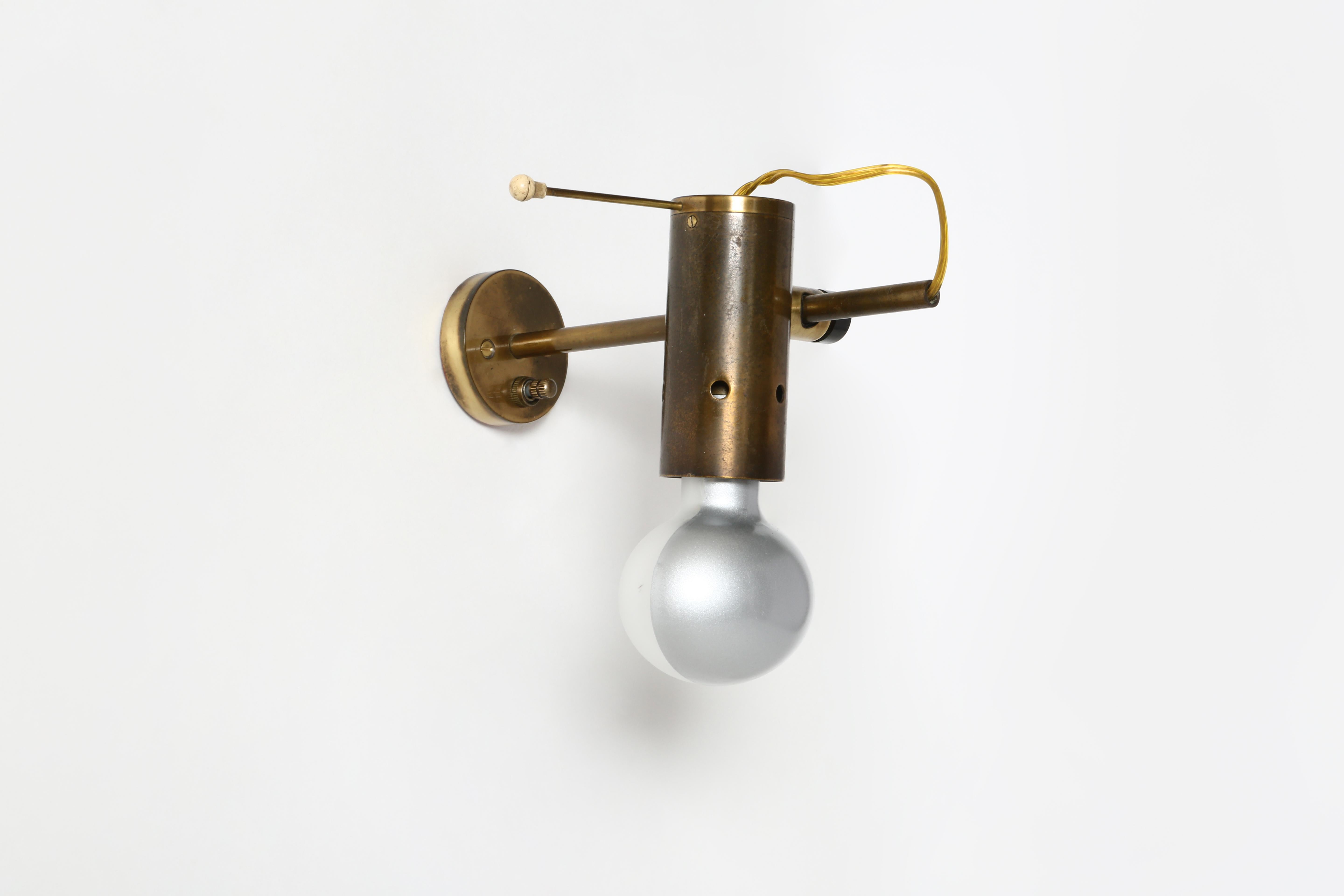 Tito Agnoli for Oluce Sconces Model 186, a set of 2 For Sale 2
