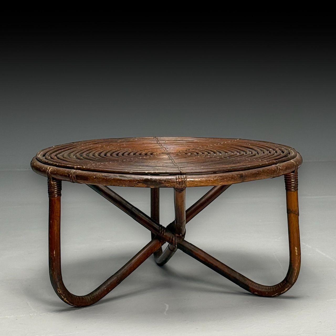Tito Agnoli, Italienische Mid-Century Modern, Kleiner Couchtisch, Rattan, Bambus (Moderne der Mitte des Jahrhunderts) im Angebot