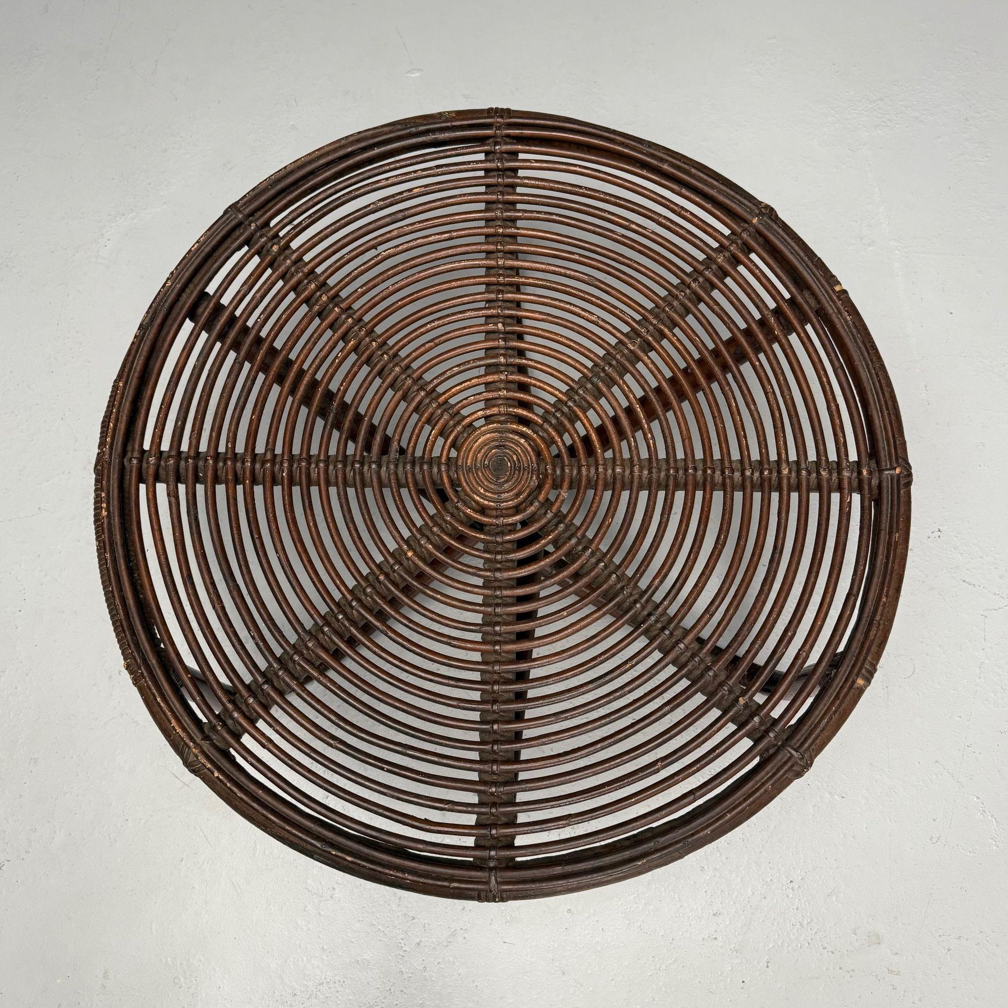 Tito Agnoli, Italienische Mid-Century Modern, Kleiner Couchtisch, Rattan, Bambus im Angebot 2