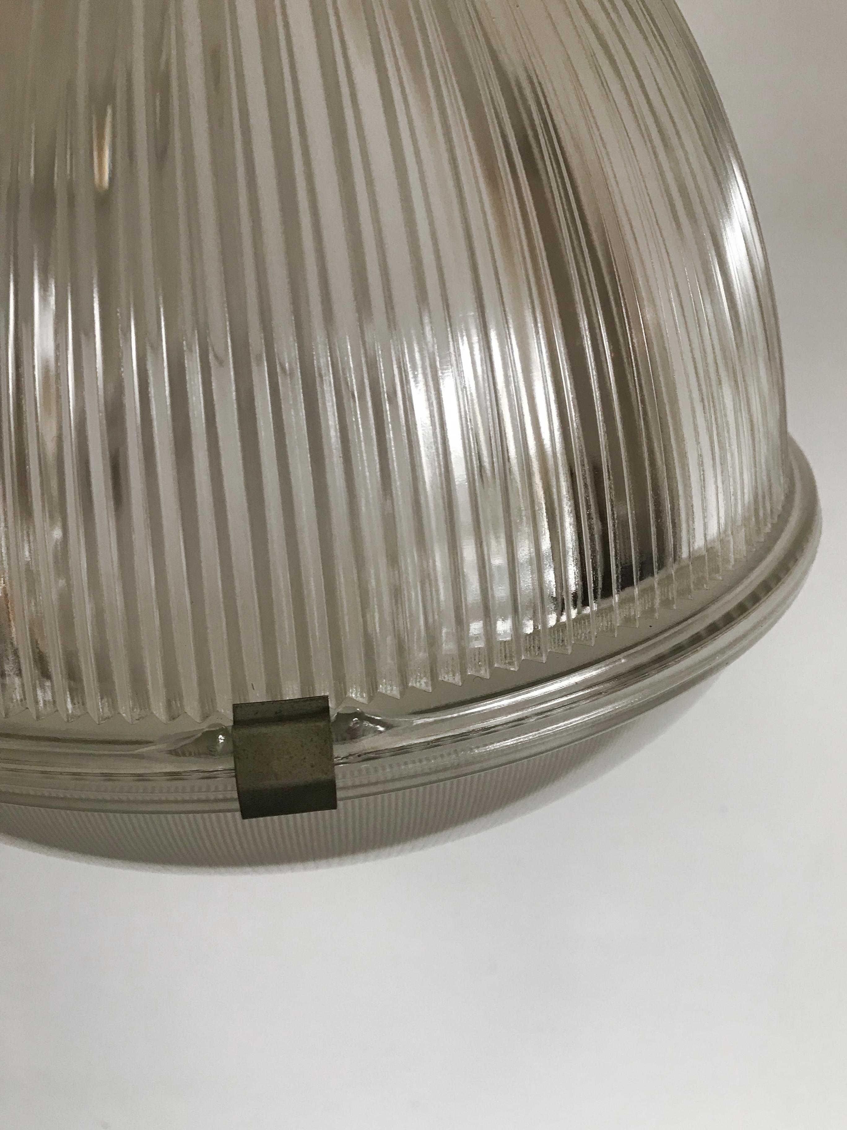 Tito Agnoli Italian Mid-Century Glass Pendant Lamps for Oluce, 1959 3