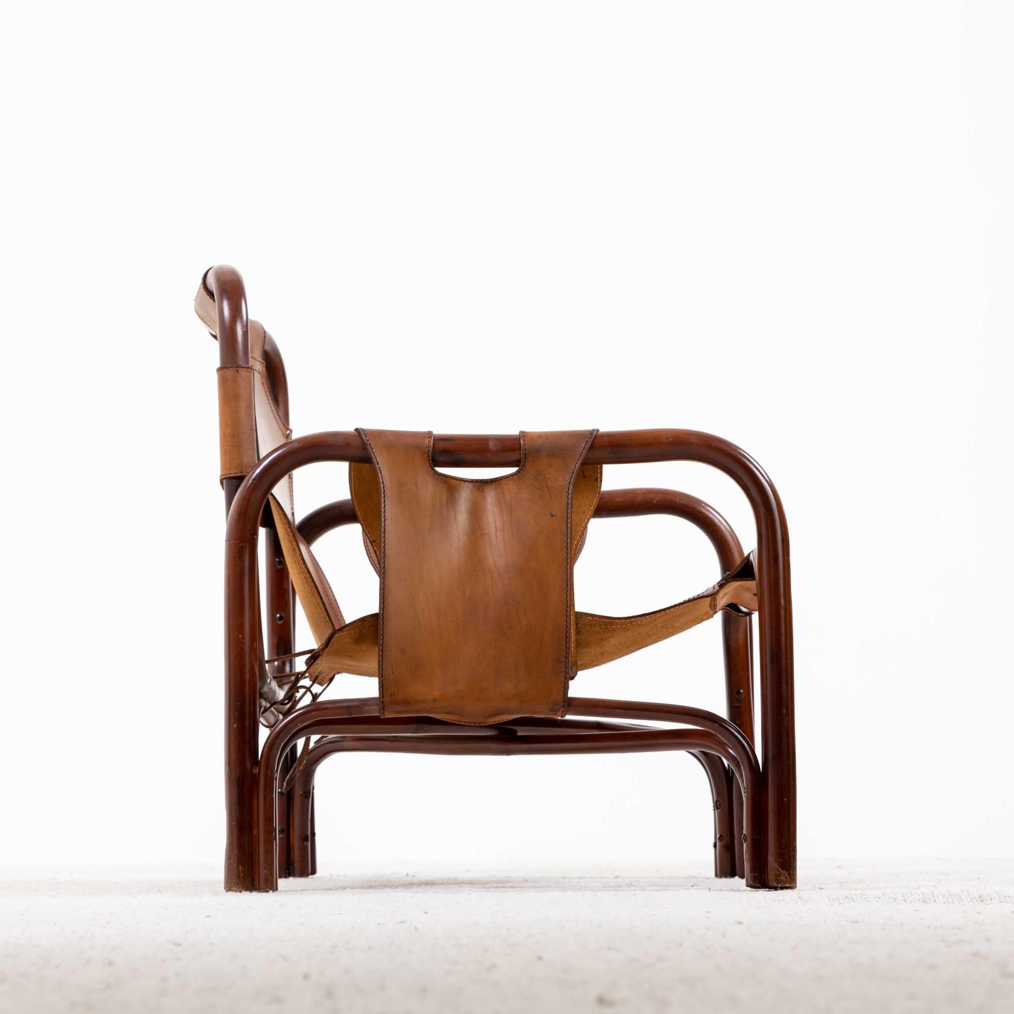 Brown Lounge Chairs, Leather & stained Beech, Italy Mid-20th Century 4