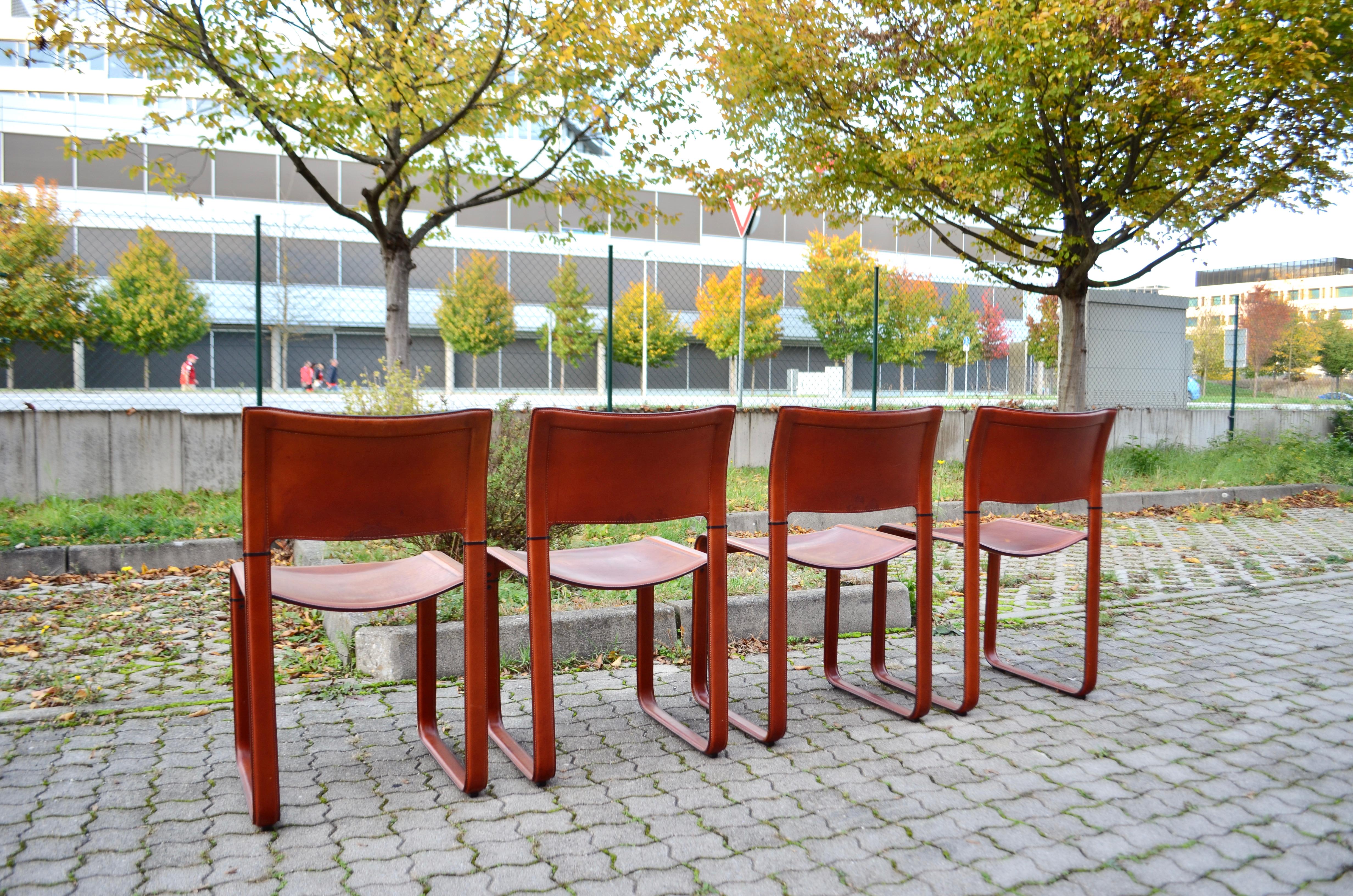 Italian Tito Agnoli Matteo Grassi Model Sistina Oxred Leather Dining Chair Set of 4 For Sale