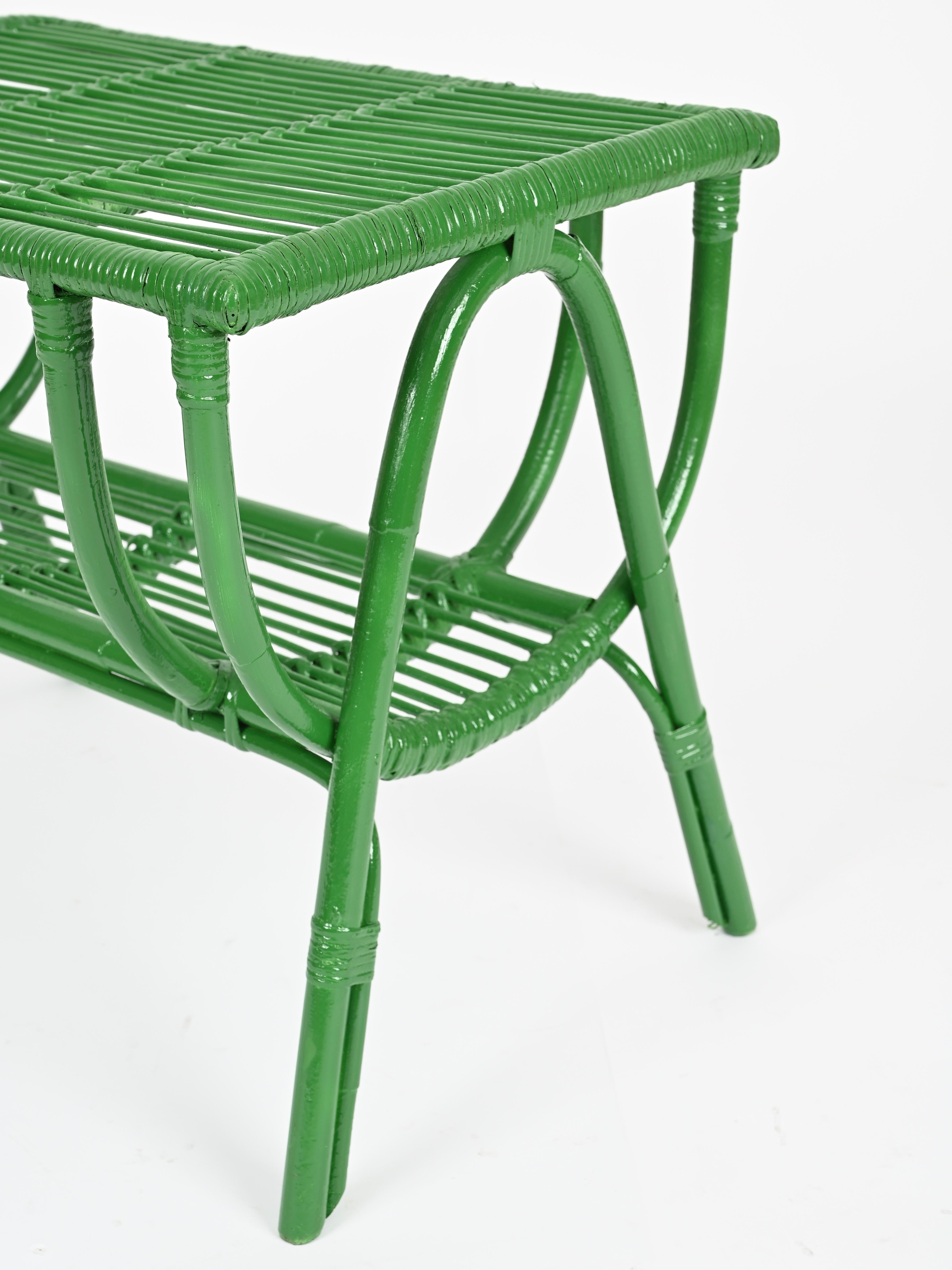 Bambou Table basse verte du milieu du siècle en rotin et osier, Italie, années 1960 en vente