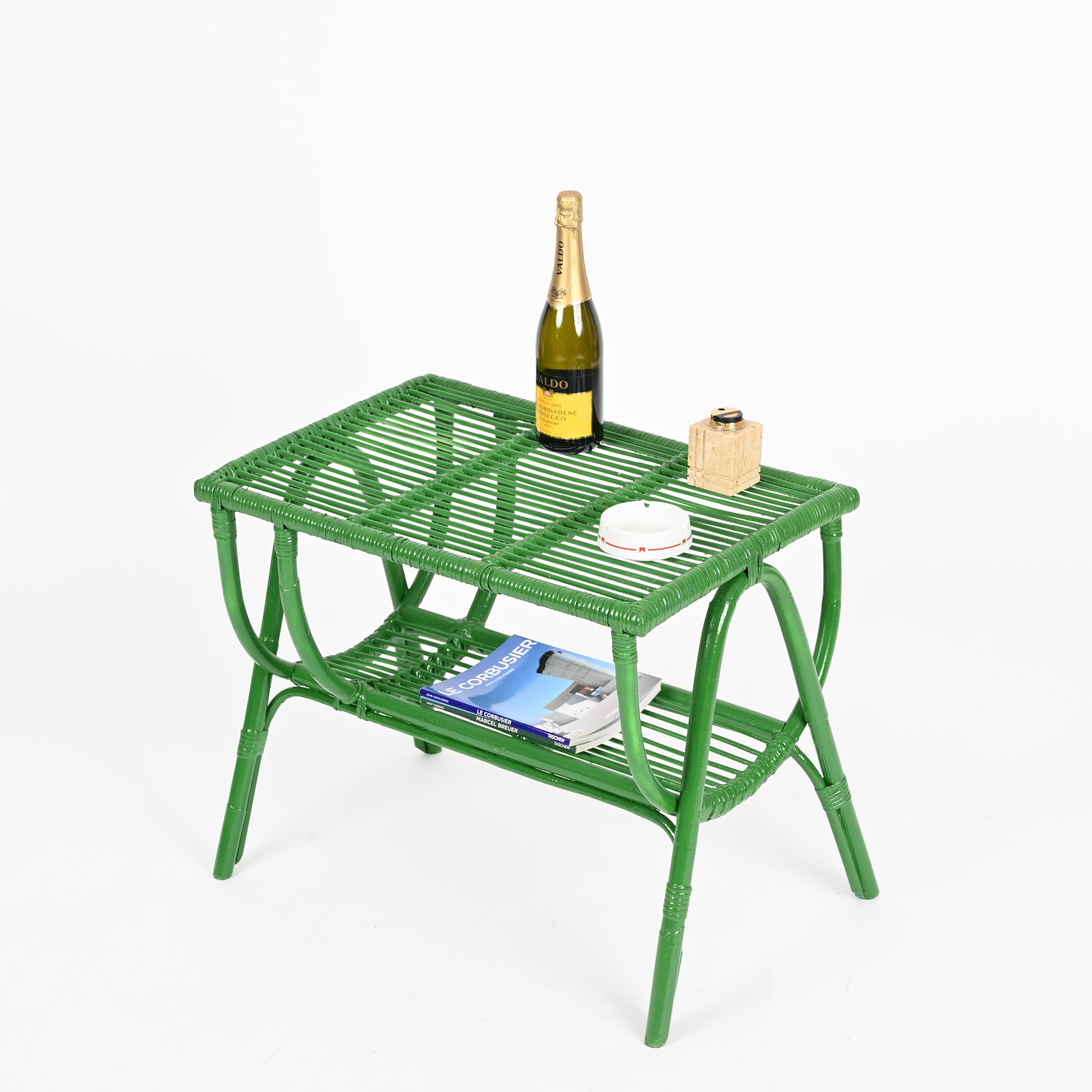 Table basse verte du milieu du siècle en rotin et osier, Italie, années 1960 en vente 1