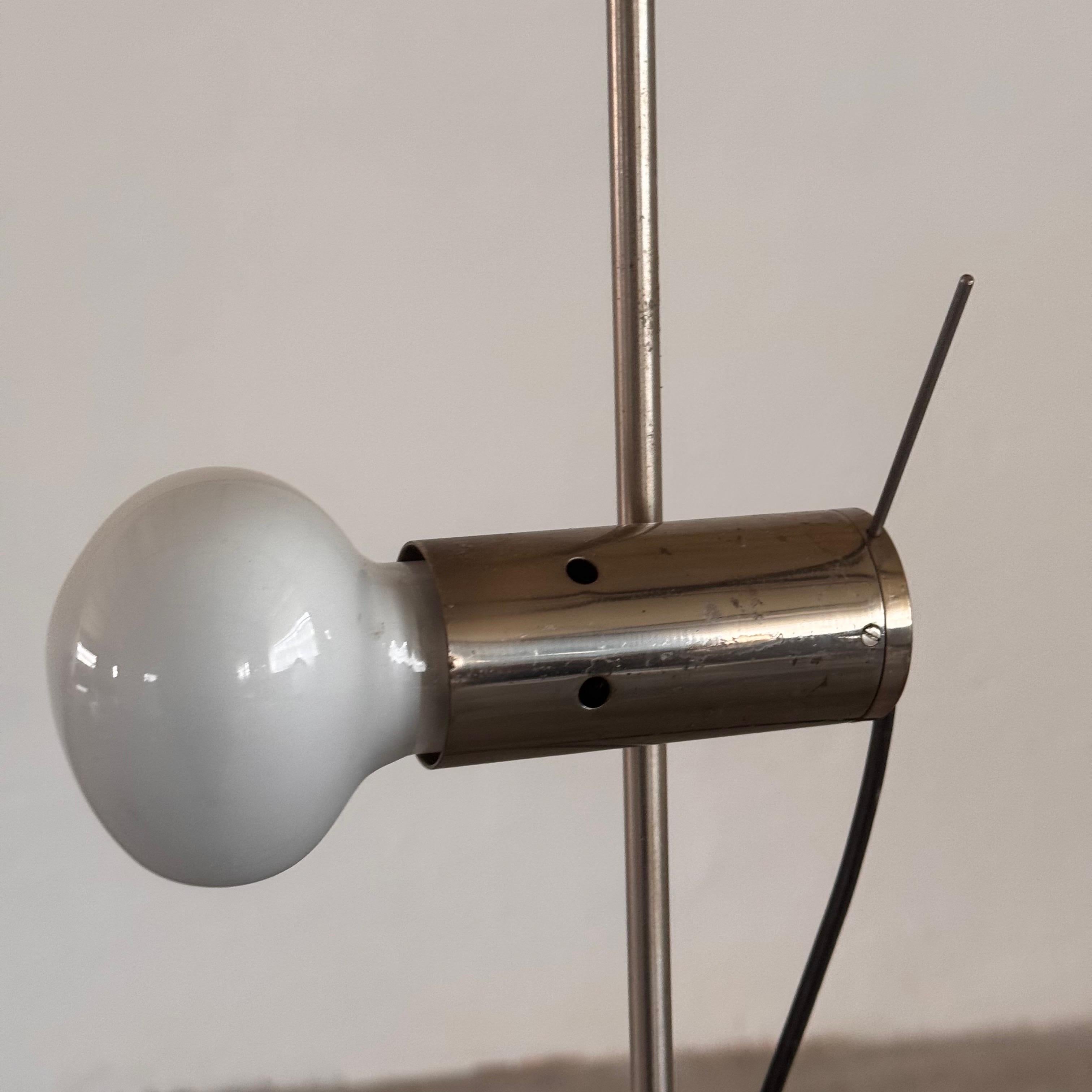 Lampadaire modèle 