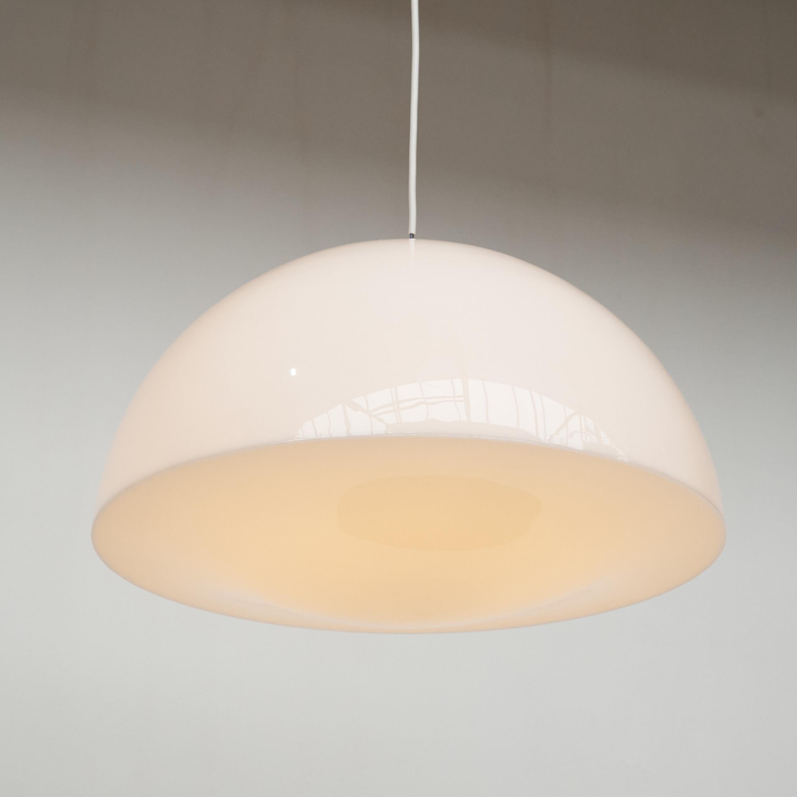 Tito Agnoli Modell 4461B 'Decentrata' Pendelleuchte für O-Luce, Italien 1961 im Angebot 1