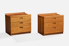Tito Agnoli, Nightstands, Walnut, Italy, 1970s