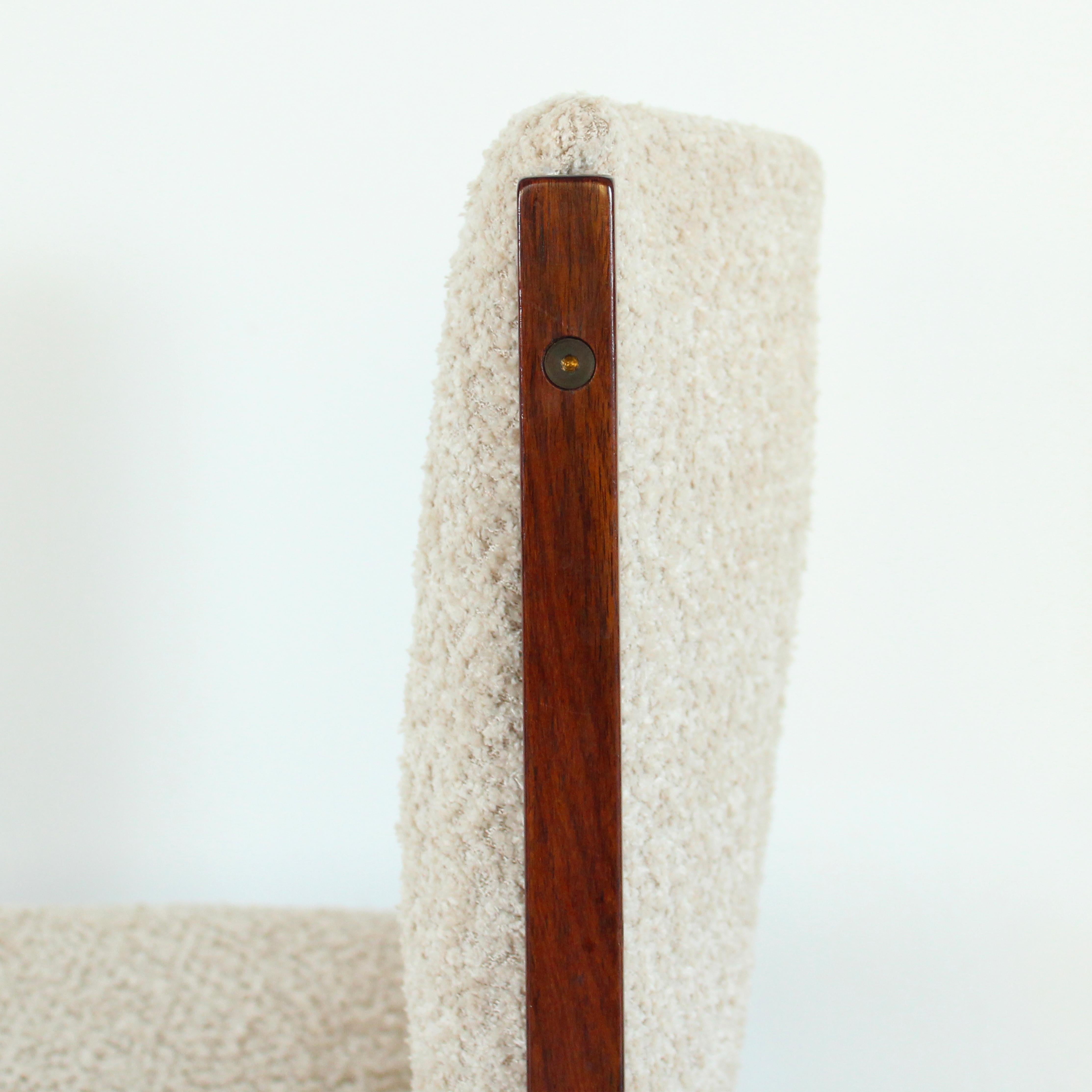 Chaises de salle à manger en bouclé blanc cassé pour Cinova, Italie, années 1960, ensemble de 6 pièces en vente 11