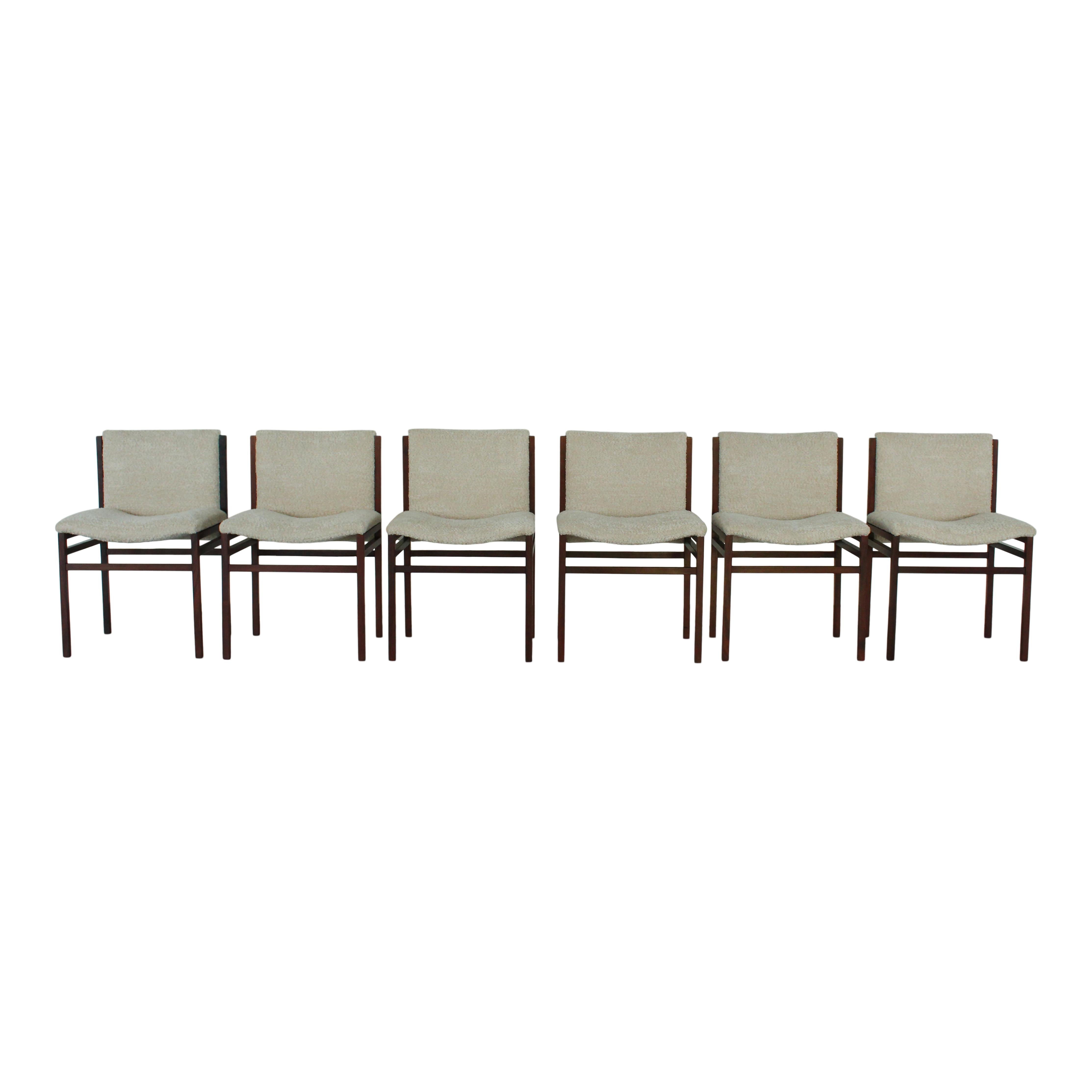 Mid-Century Modern Chaises de salle à manger en bouclé blanc cassé pour Cinova, Italie, années 1960, ensemble de 6 pièces en vente