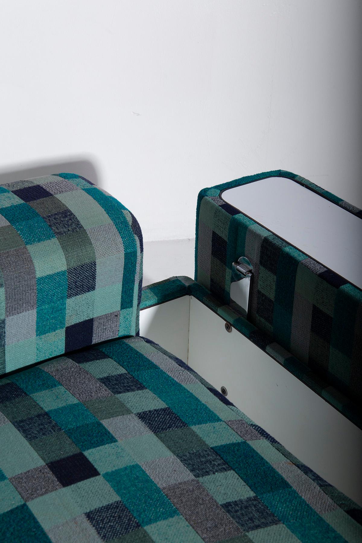 Tito Agnoli Original fabric sofa bed for Cinova Mod. 711  For Sale 5