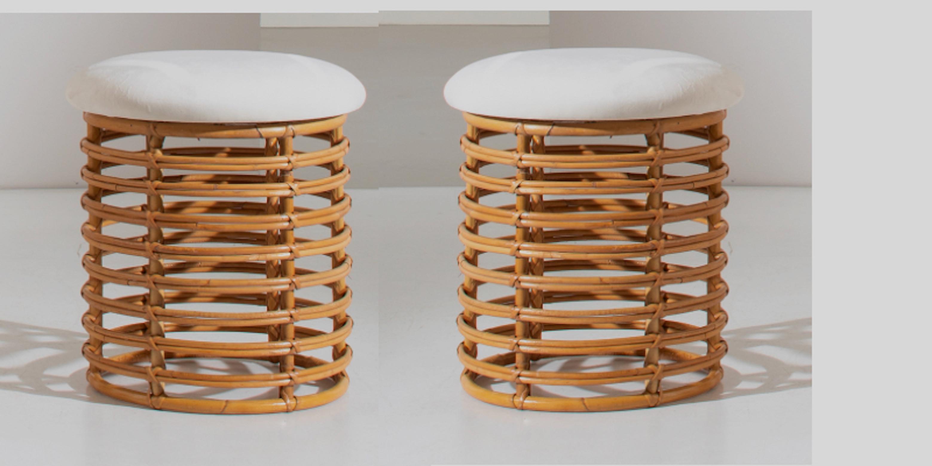 Pair of beautiful bamboo stools, created by the Italian architect and designer Tito Agnoli in 1960.

A synthesis of elegance and Italian style, refinement and lightness, these stools will give great personality and good taste to your home landscape
