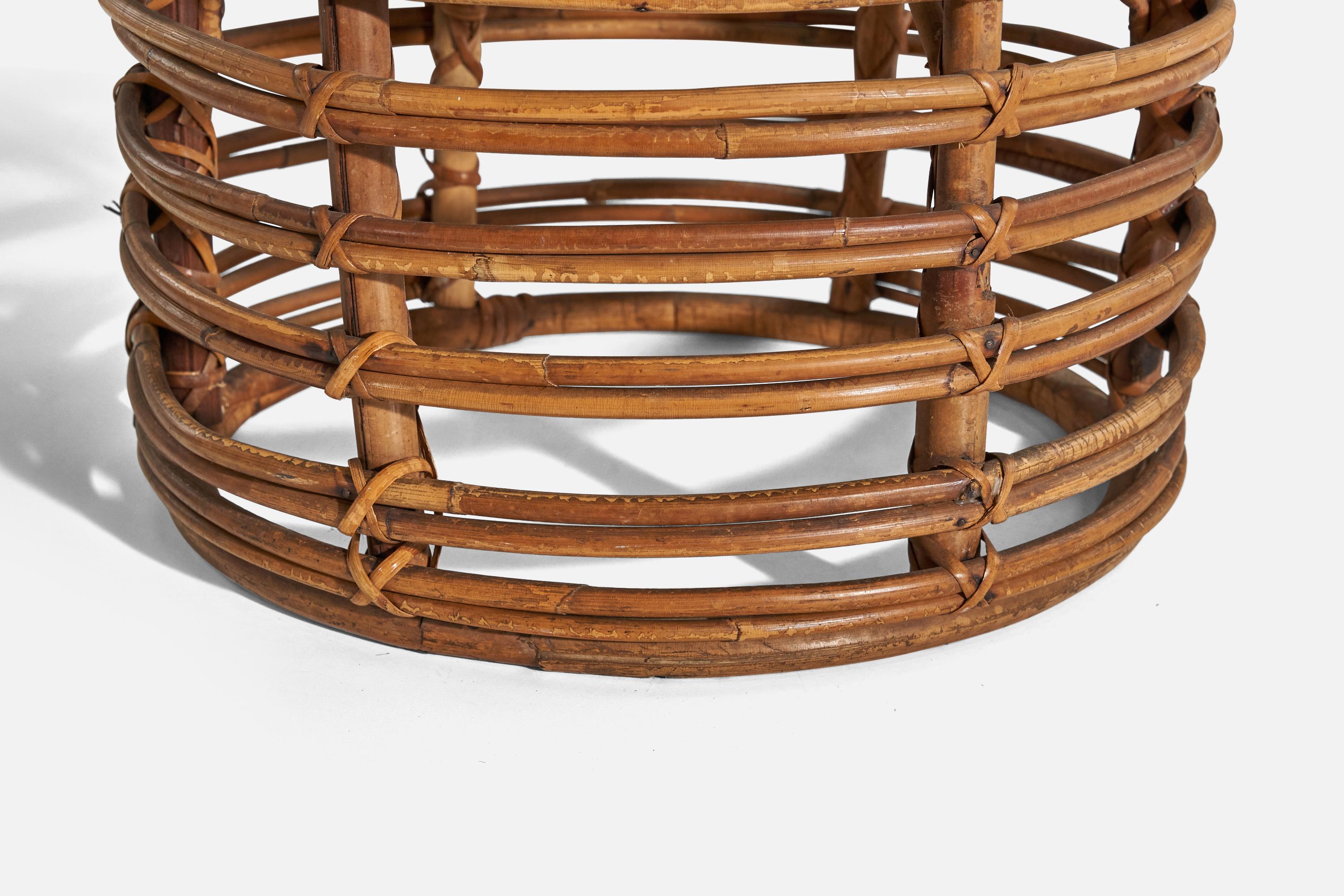 Tito Agnoli, Pair of Stools, Rattan, Bamboo, Italy, 1960s In Good Condition In High Point, NC