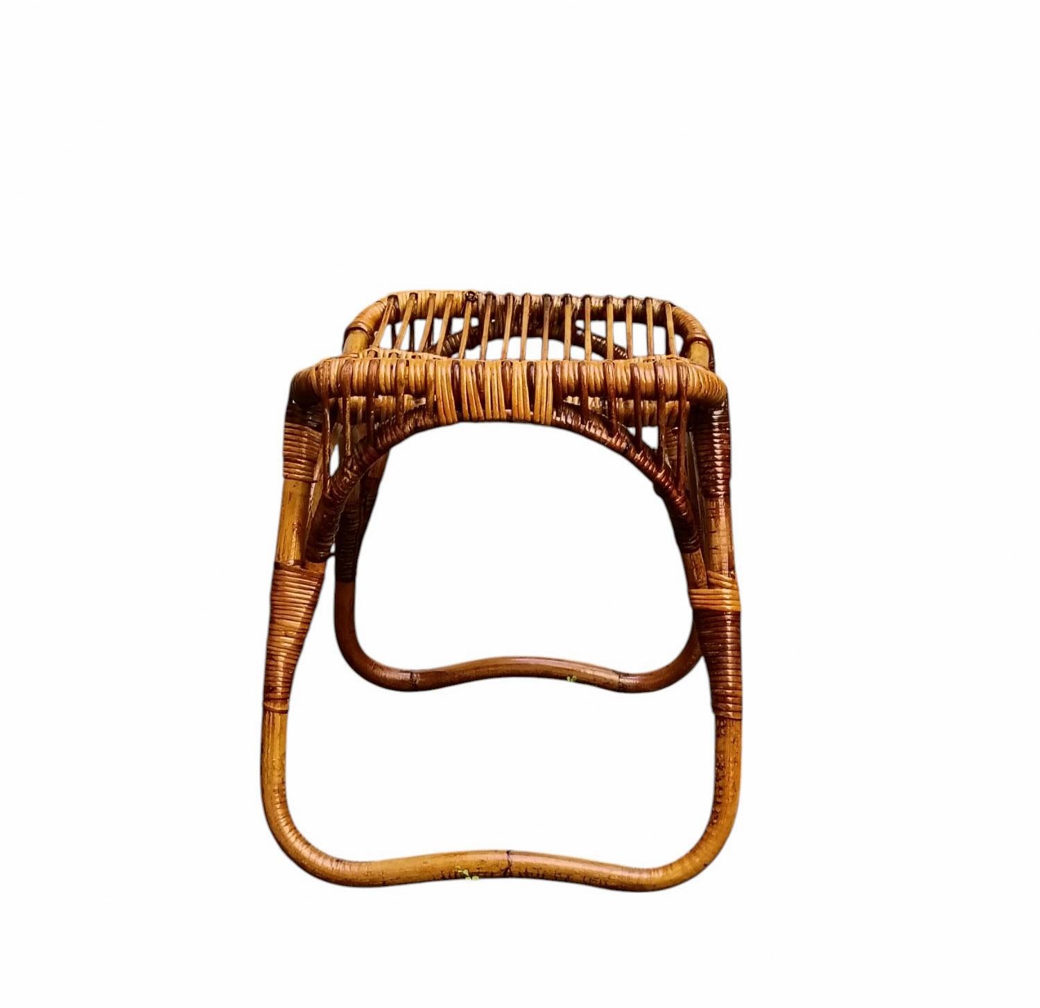 Mid-Century Modern Tito Agnoli for Bonacina Stool in Rattan and Wicker, Italy 1960s For Sale
