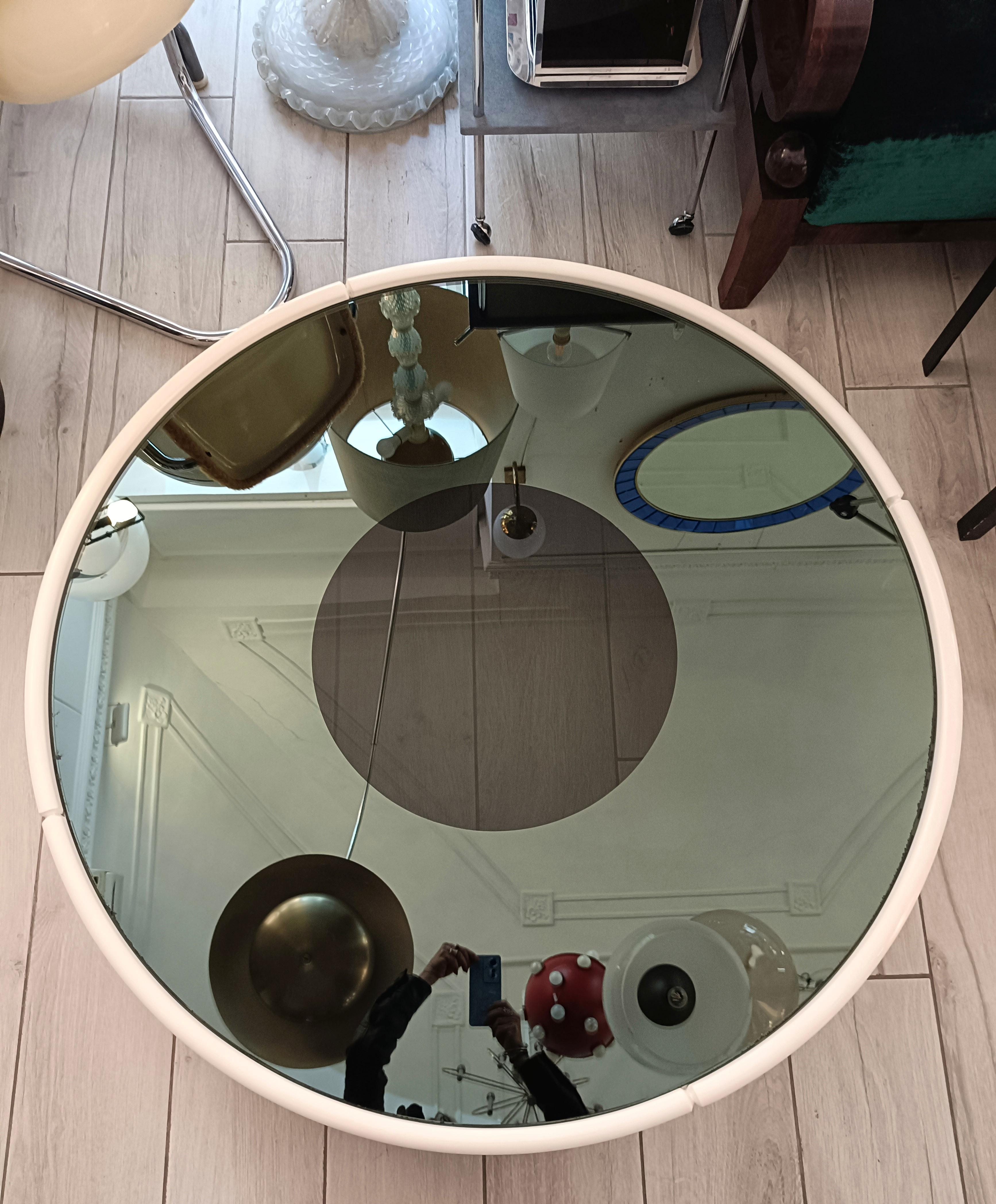 Mid-Century moderno Tito Agnoli per Cinova Iconico Tavolino Tondo da Salotto, Italia 1960s in vendita