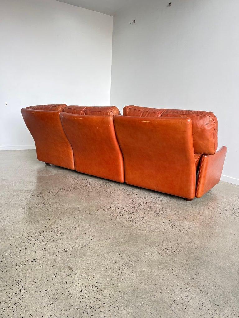 Tito Agnoli Mohnblumen-Sofa für Poltrone Frau im Angebot 7