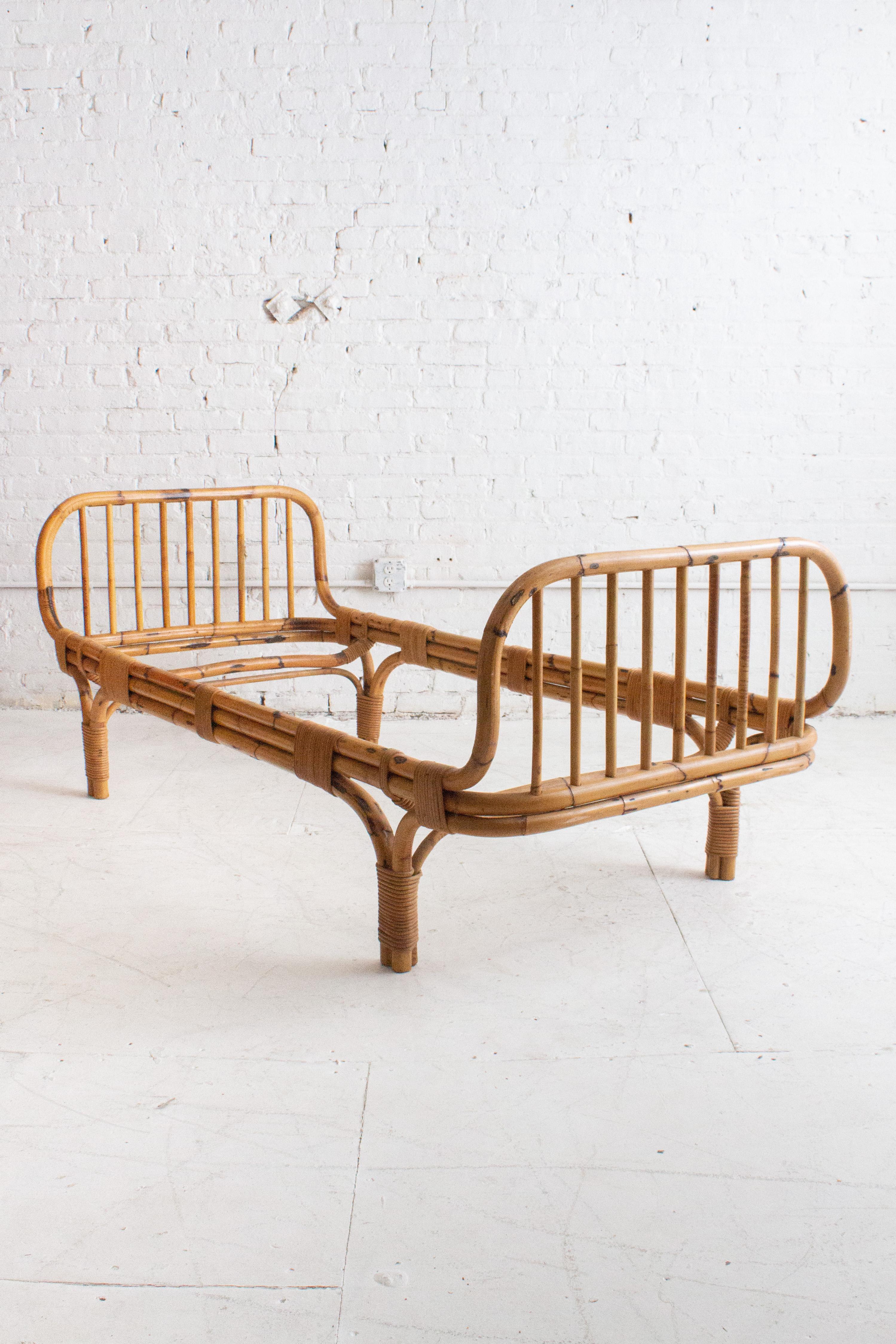 Tito Agnoli Rattan Daybed 3