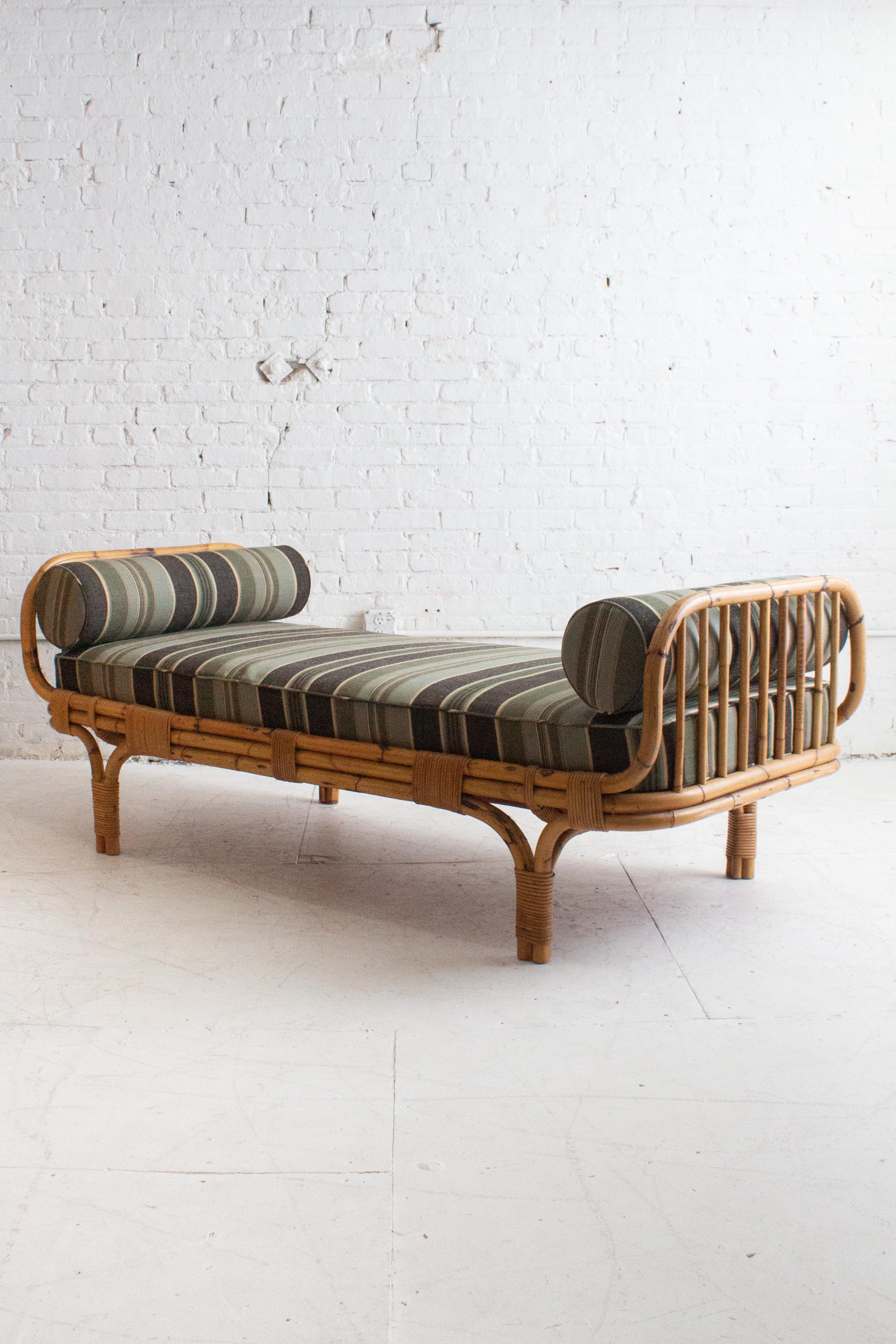 Tito Agnoli Rattan Daybed In Good Condition In Brooklyn, NY