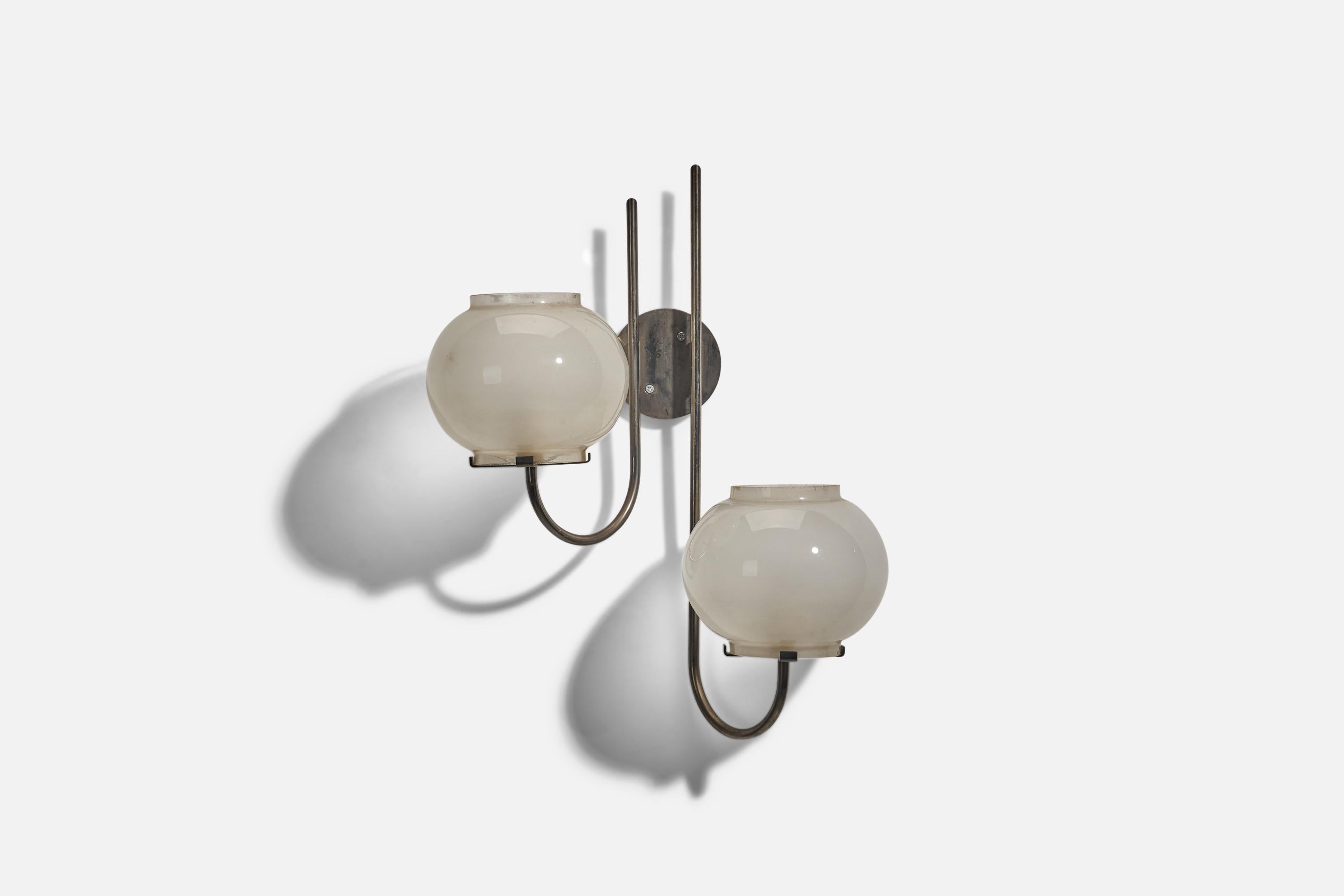 A metal and glass sconce designed by Tito Agnoli and produced by O-Luce, Italy, 1961.

Dimensions of back plate (inches) : 3.93 x 3.93 x 0.63 (height x width x depth).

Sockets take E-14 bulbs.

There is no maximum wattage stated on the