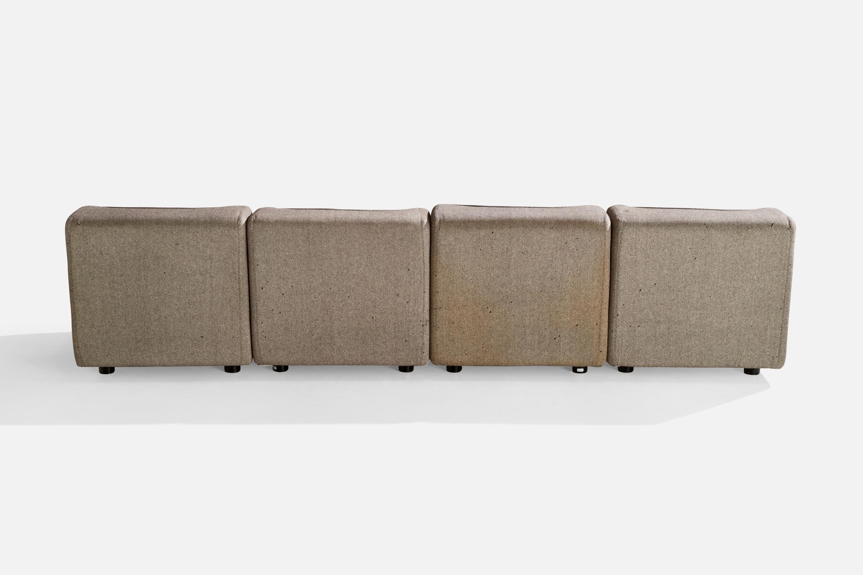 Canapé sectionnel Tito Agnoli, tissu, bois, Italie, 1970 en vente 4