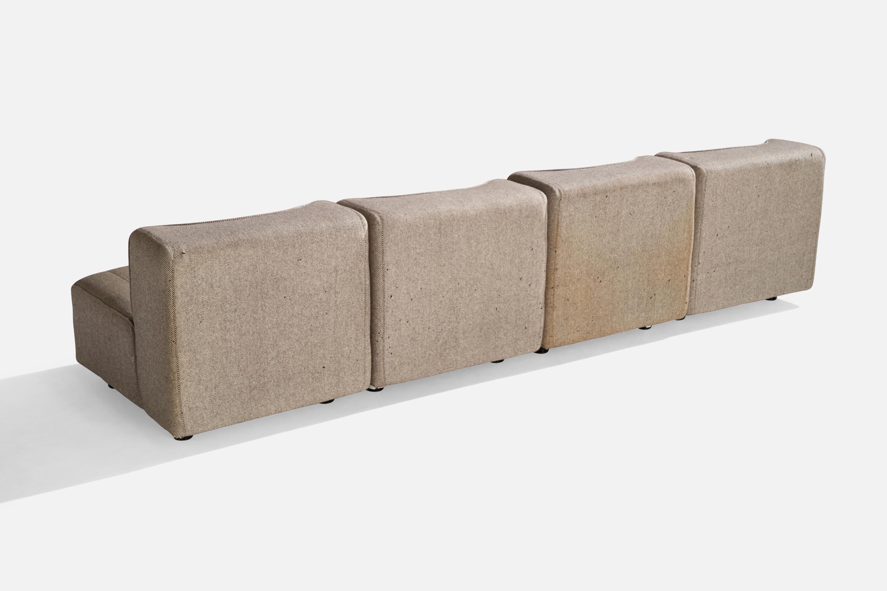 Canapé sectionnel Tito Agnoli, tissu, bois, Italie, 1970 en vente 3