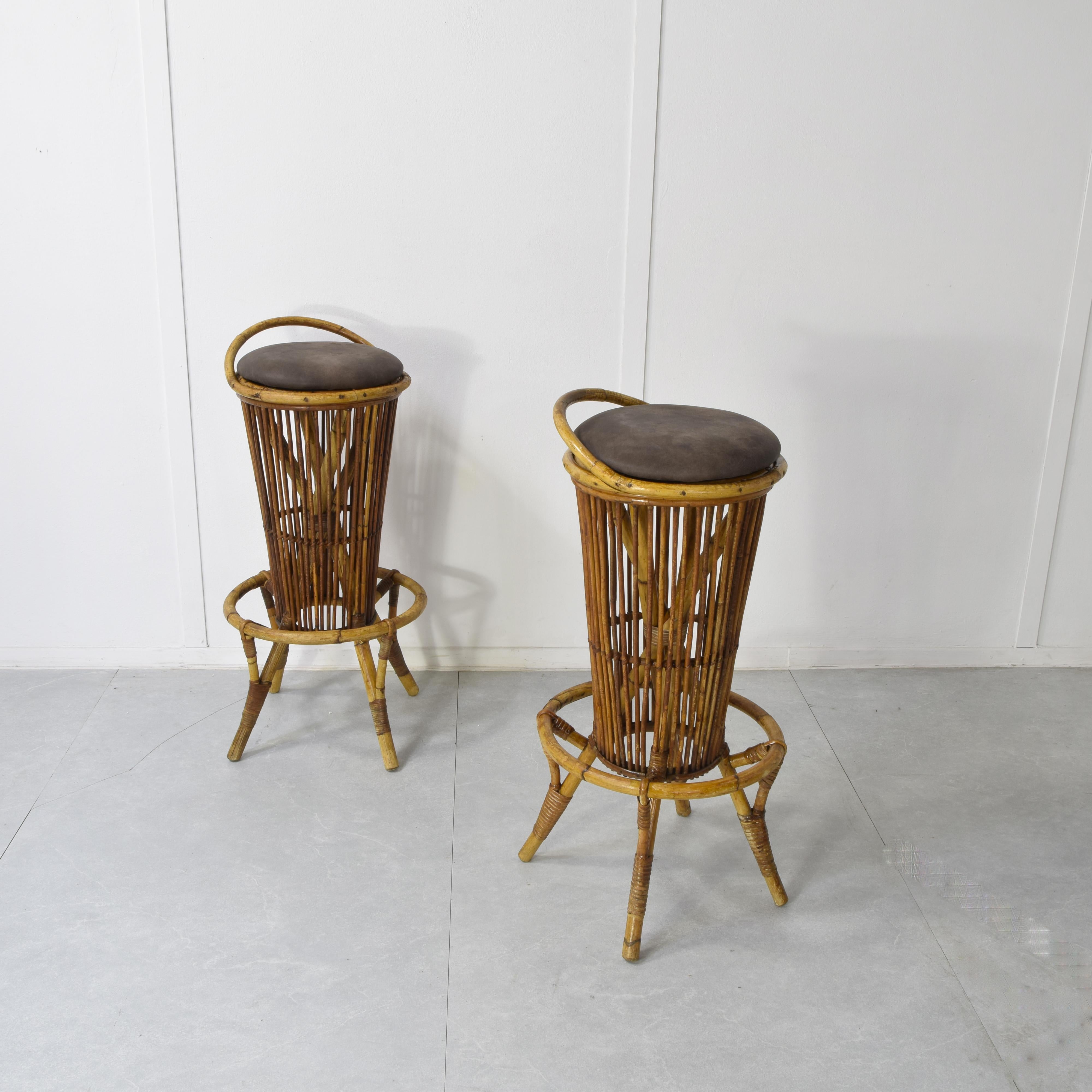 Tito Agnoli set de dos taburetes de bambú 1960s Moderno de mediados de siglo en venta