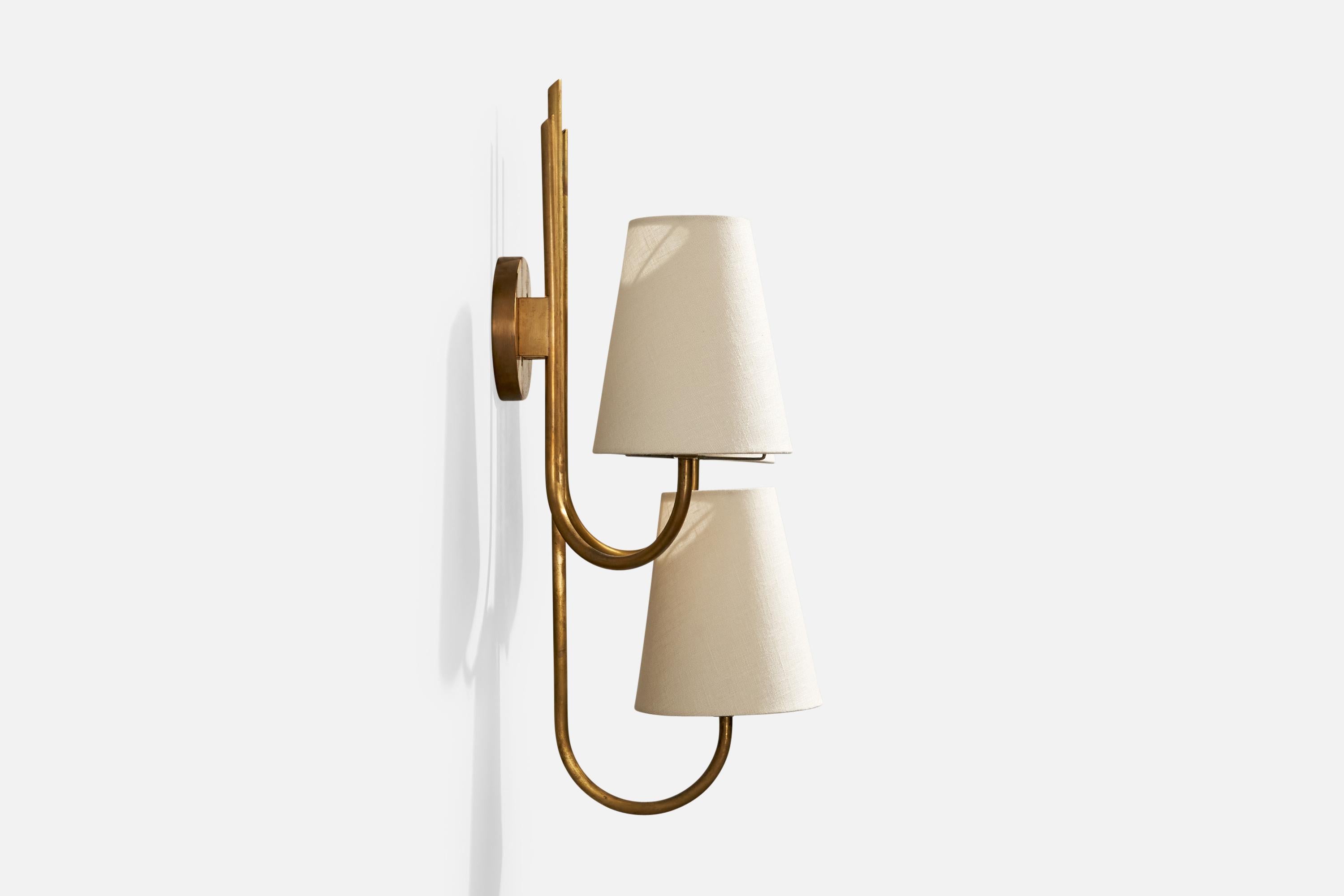 Tito Agnoli, Wall Lights, Brass, Fabric, Italy, 1961 In Good Condition In High Point, NC