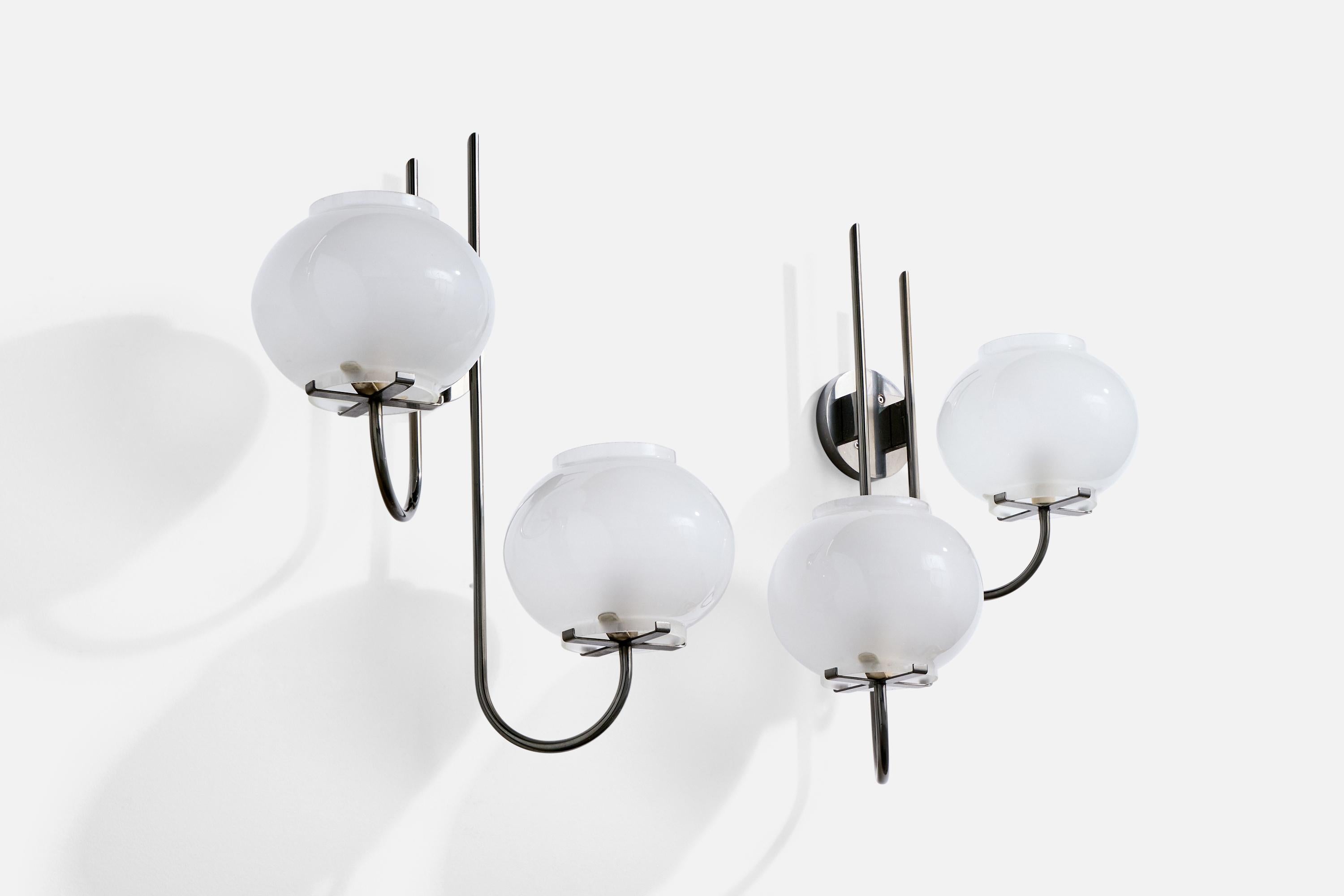 Tito Agnoli, Wall Lights, Metall, Glas, Italien, 1961 (Moderne der Mitte des Jahrhunderts) im Angebot