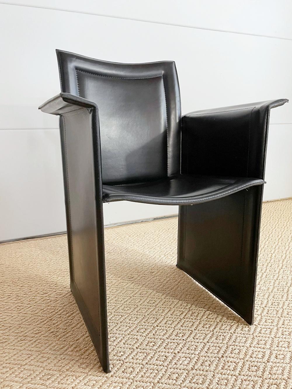 Tito Agnoli x Calligaris Italian Postmodern Leather Dining Chairs, 1980s, Italy For Sale 2