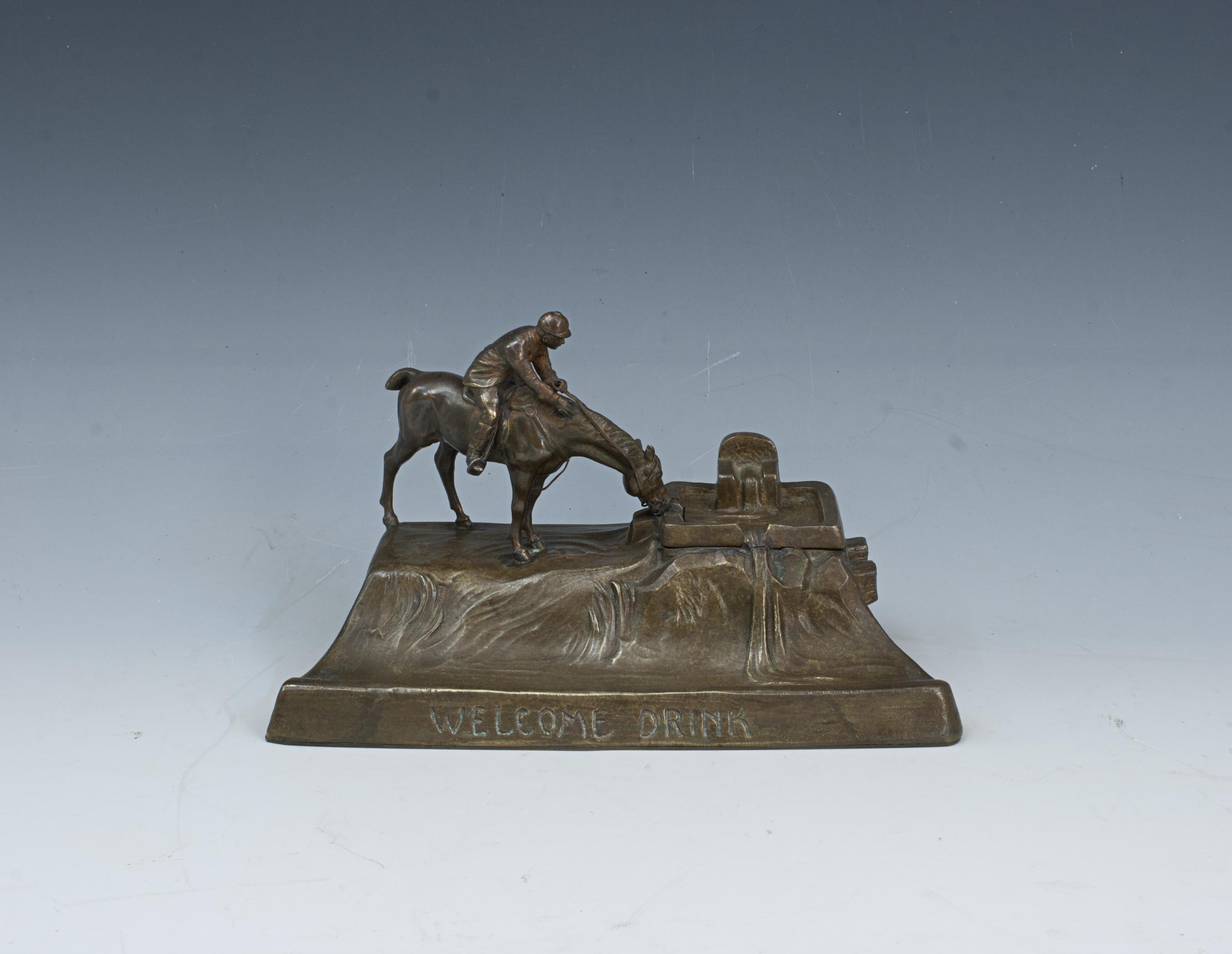 Francese Calamaio in bronzo Titze con cavallo e cavaliere in vendita