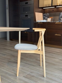 Sedia Tivoli di Mikko Laakkonen per Cizeta, in legno massiccio