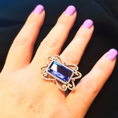 Tivon 18 Carat Two-Tone Gold AAAA Tanzanite, Pink Sapphire Diamond Cocktail Ring