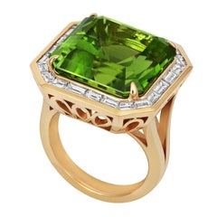 Tivon 18ct Yellow Gold large Art Deco Peridot and baguette Diamond cocktail Ring