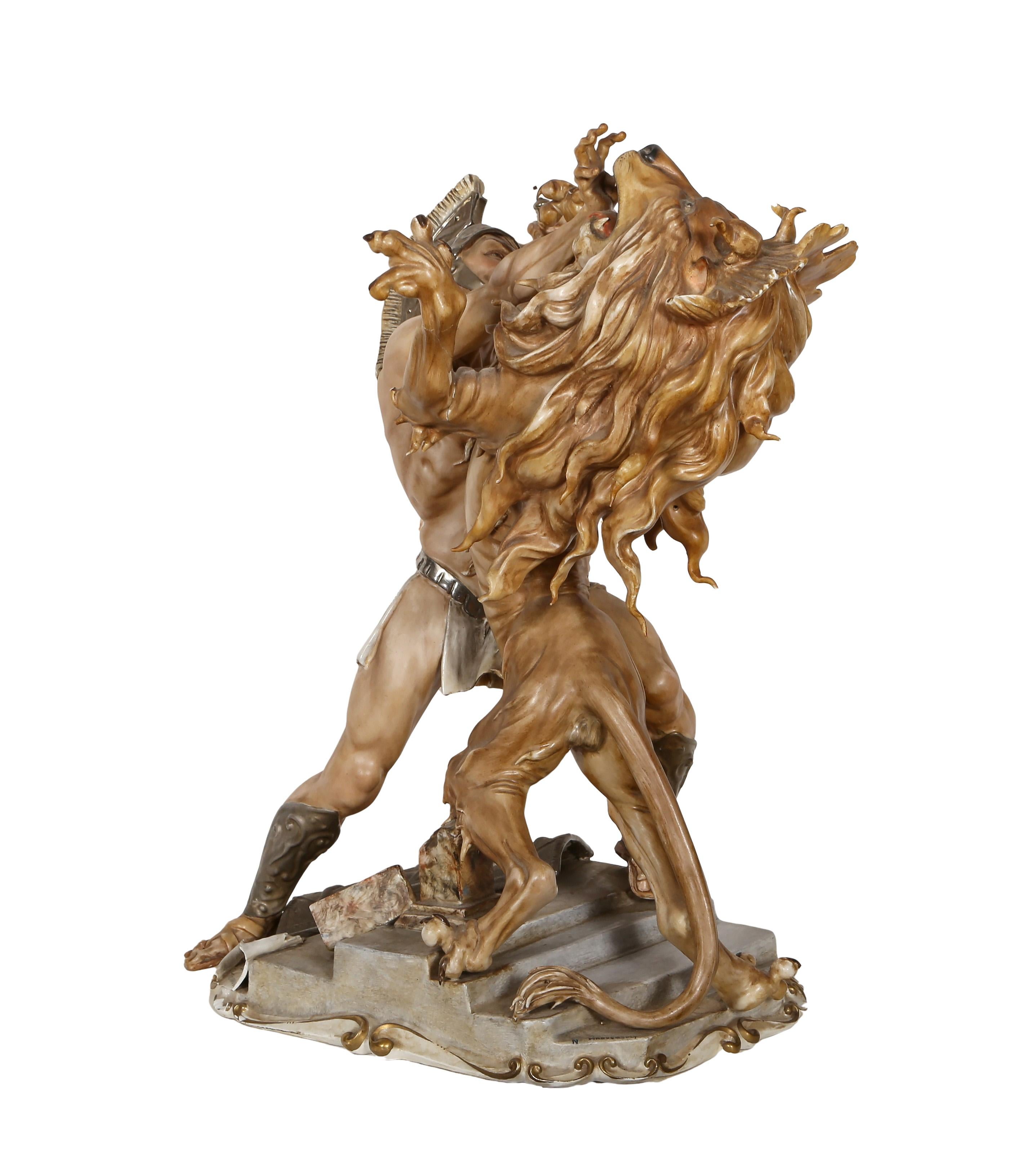 Spartico E Il Leone, sculpture en porcelaine Art nouveau de Tiziano Galli en vente 4