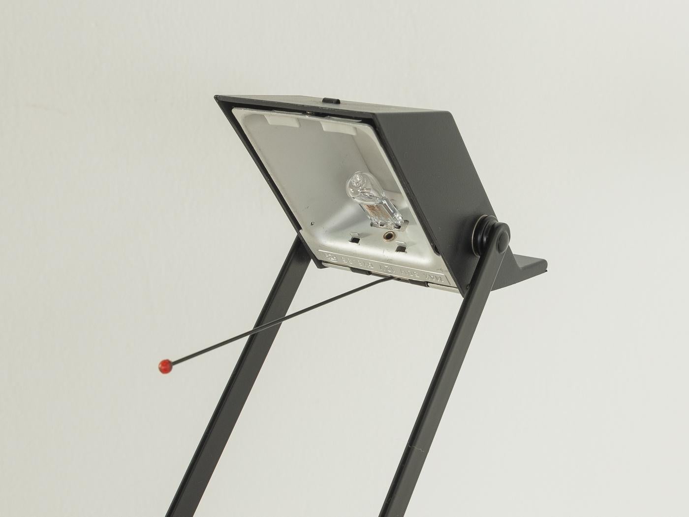TIZIO table Lamp, Artemide For Sale 2