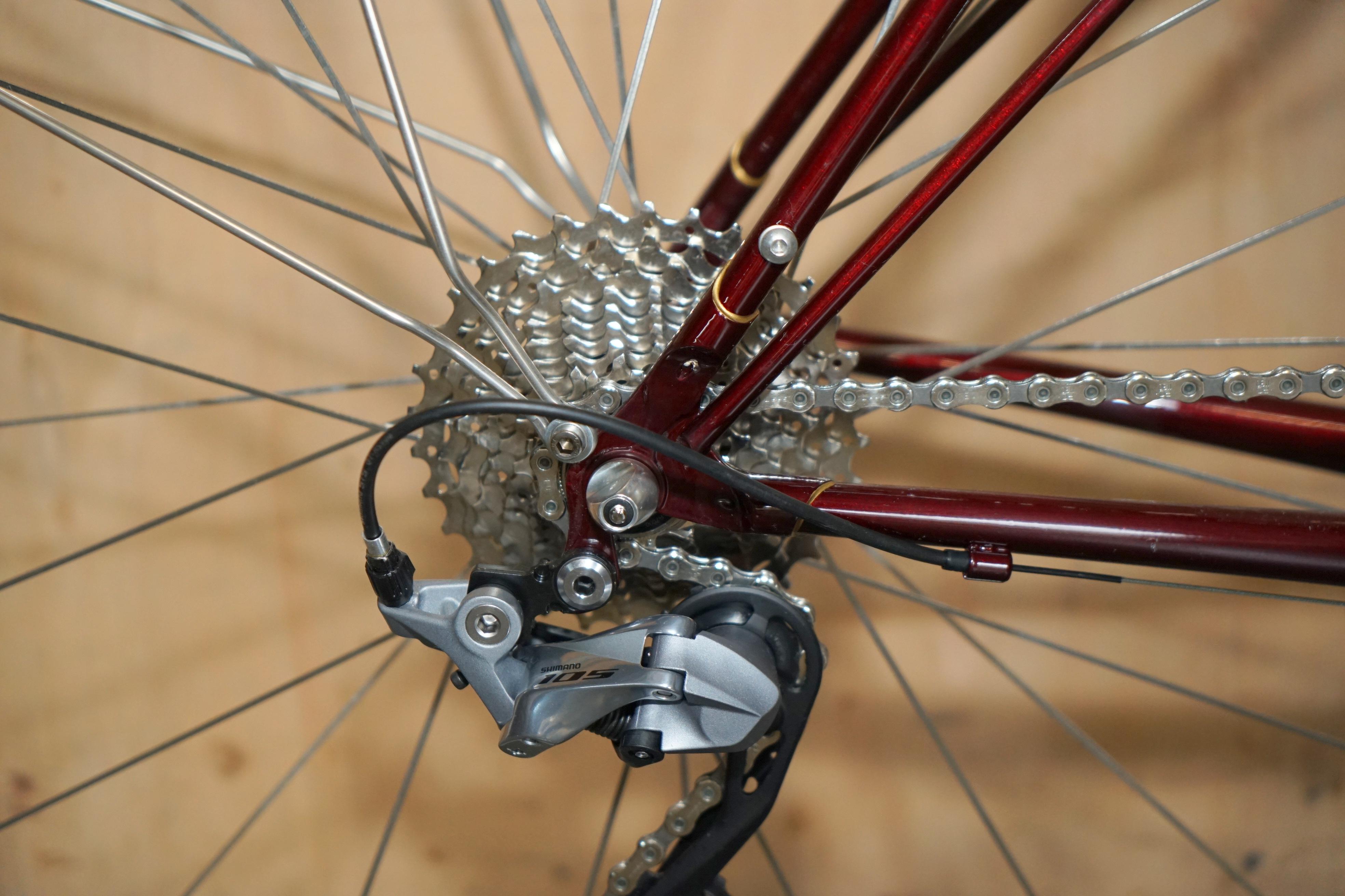 XX secolo TJ CYCLES REYNOLDS 653 FLYING GATE ROAD BiKE 50CM TELAIO SHIMANO 105 GUIDE in vendita