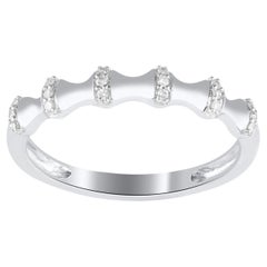 Alliance empilable en or blanc 14 carats avec diamants ronds de 0,05 carat TJD