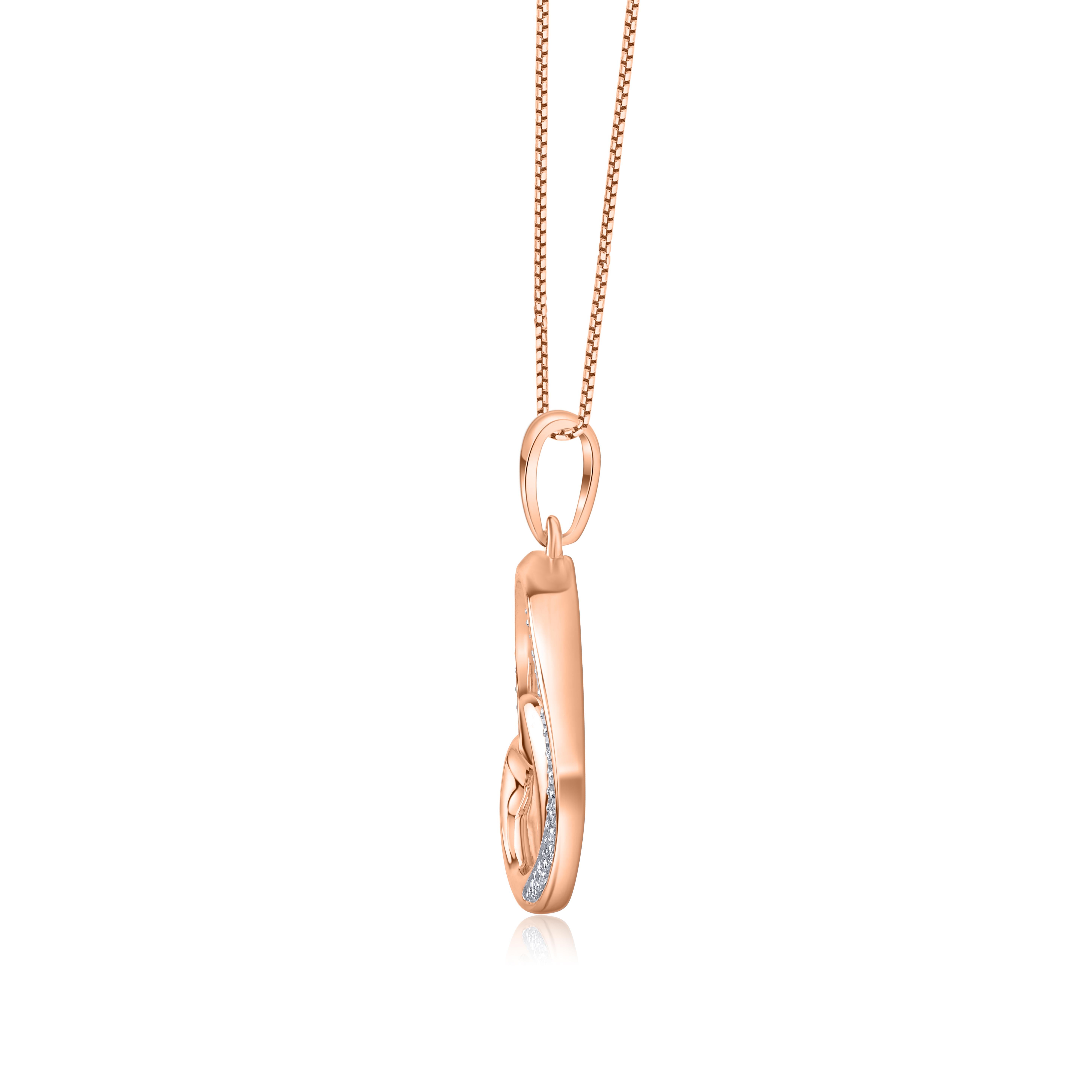 Contemporain Collier pendentif cœur en or rose 14 carats avec diamants naturels de 0,10 carat TJD en vente