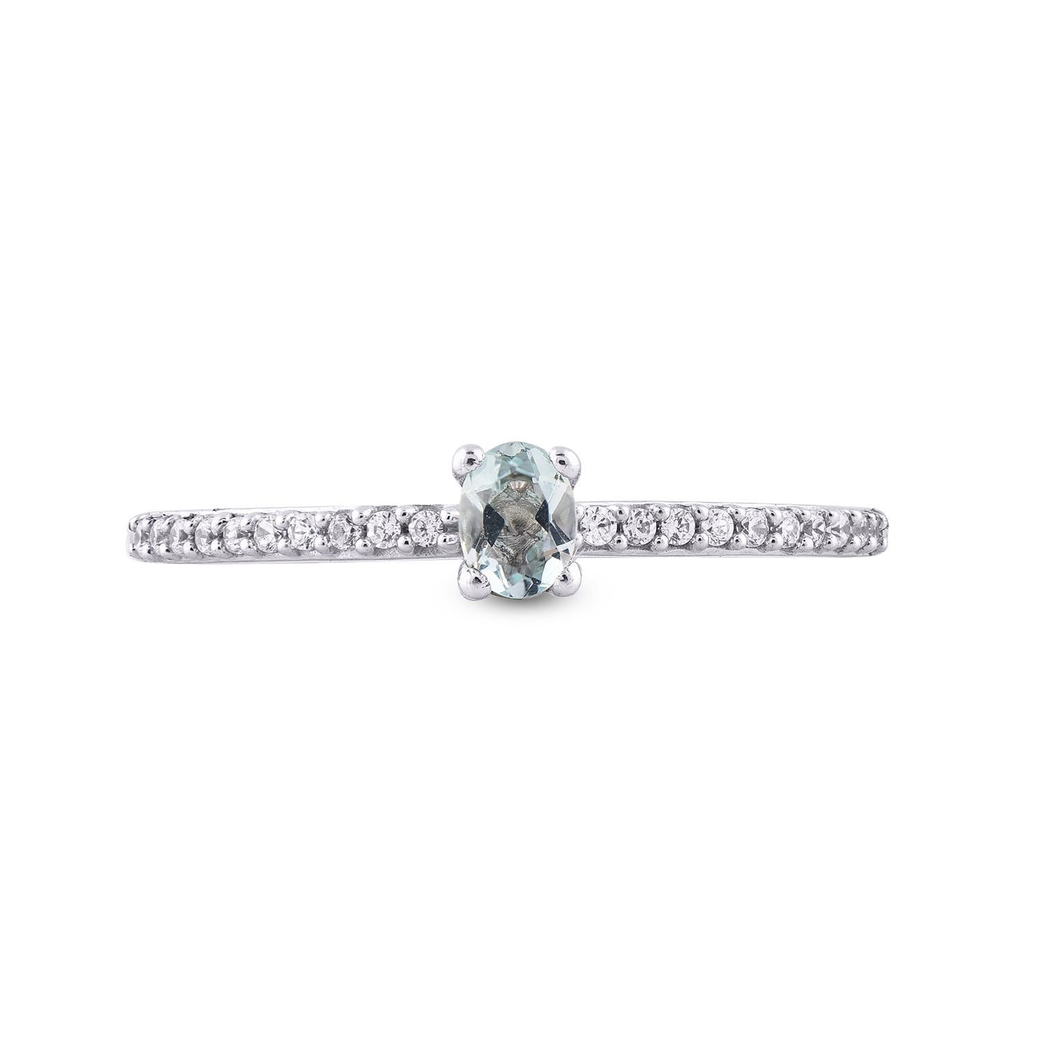Oval Cut TJD 0.10 Carat 14 karat White Gold Round and Oval cut Aquamarine Engagement ring For Sale