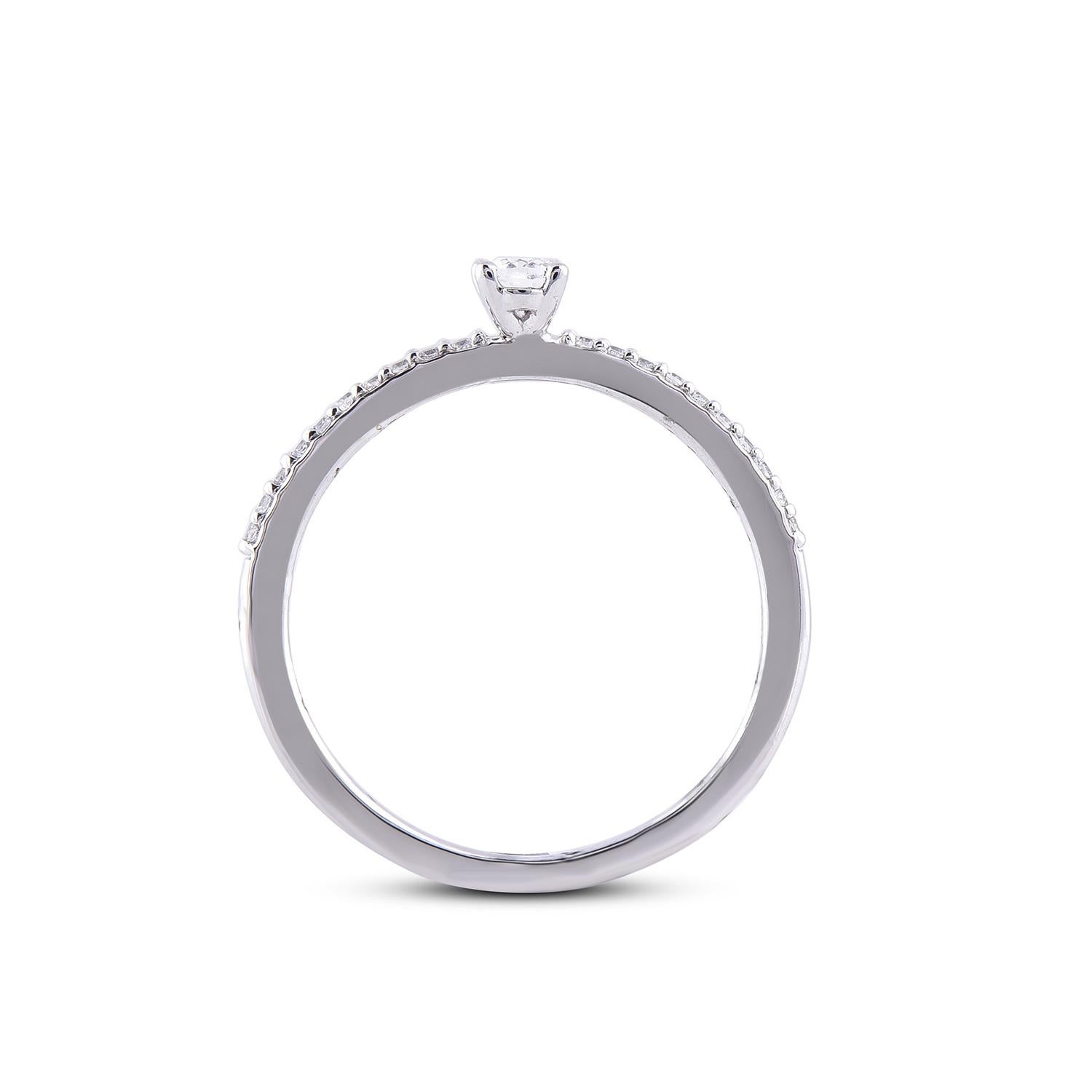 Anello di fidanzamento TJD in oro bianco 14 carati da 0,10 carati con taglio rotondo e ovale di topazio bianco In condizioni Nuovo in vendita a New York, NY