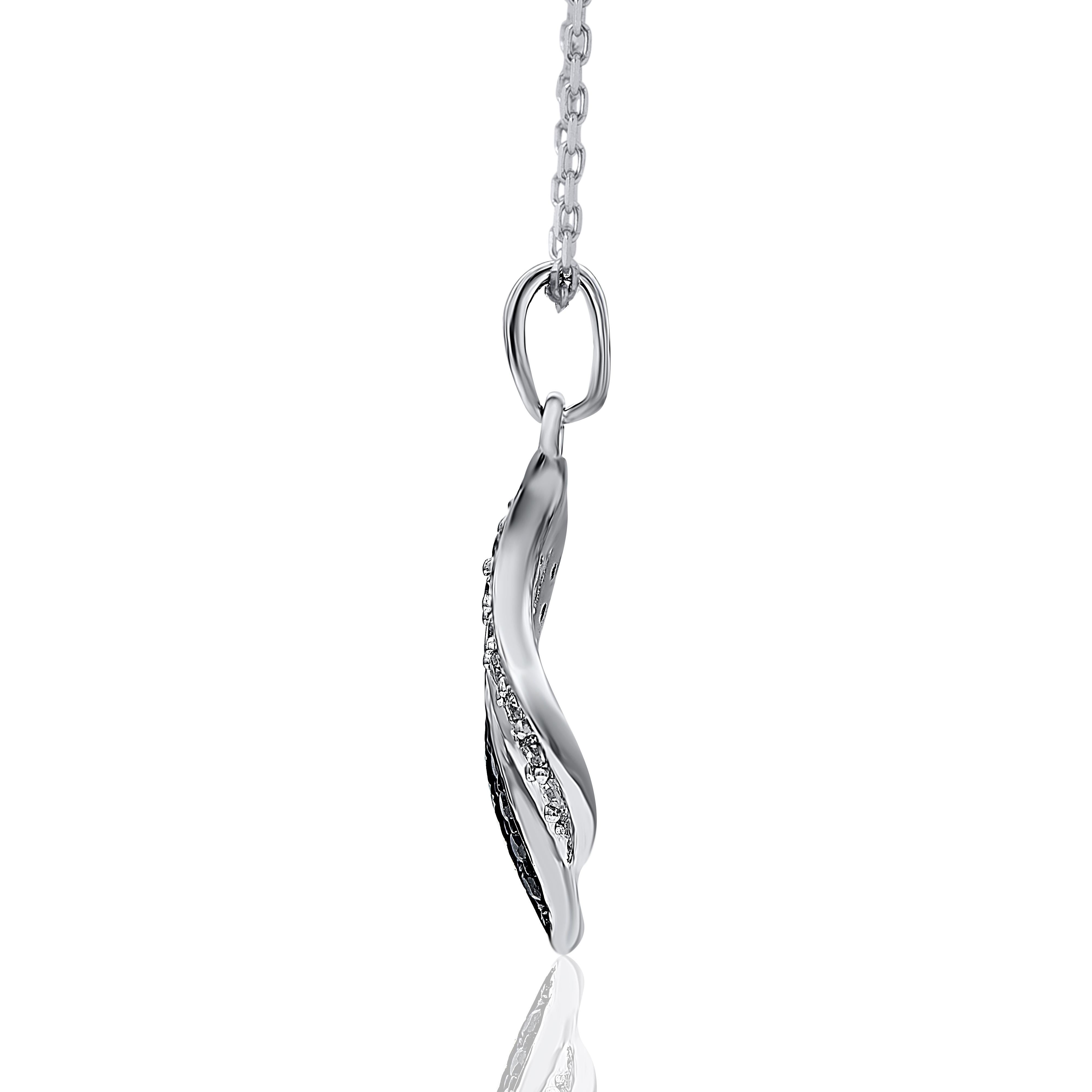 Contemporain Collier pendentif en forme de feuille en or blanc 14 carats avec diamants naturels 0,12 carat TJD en vente