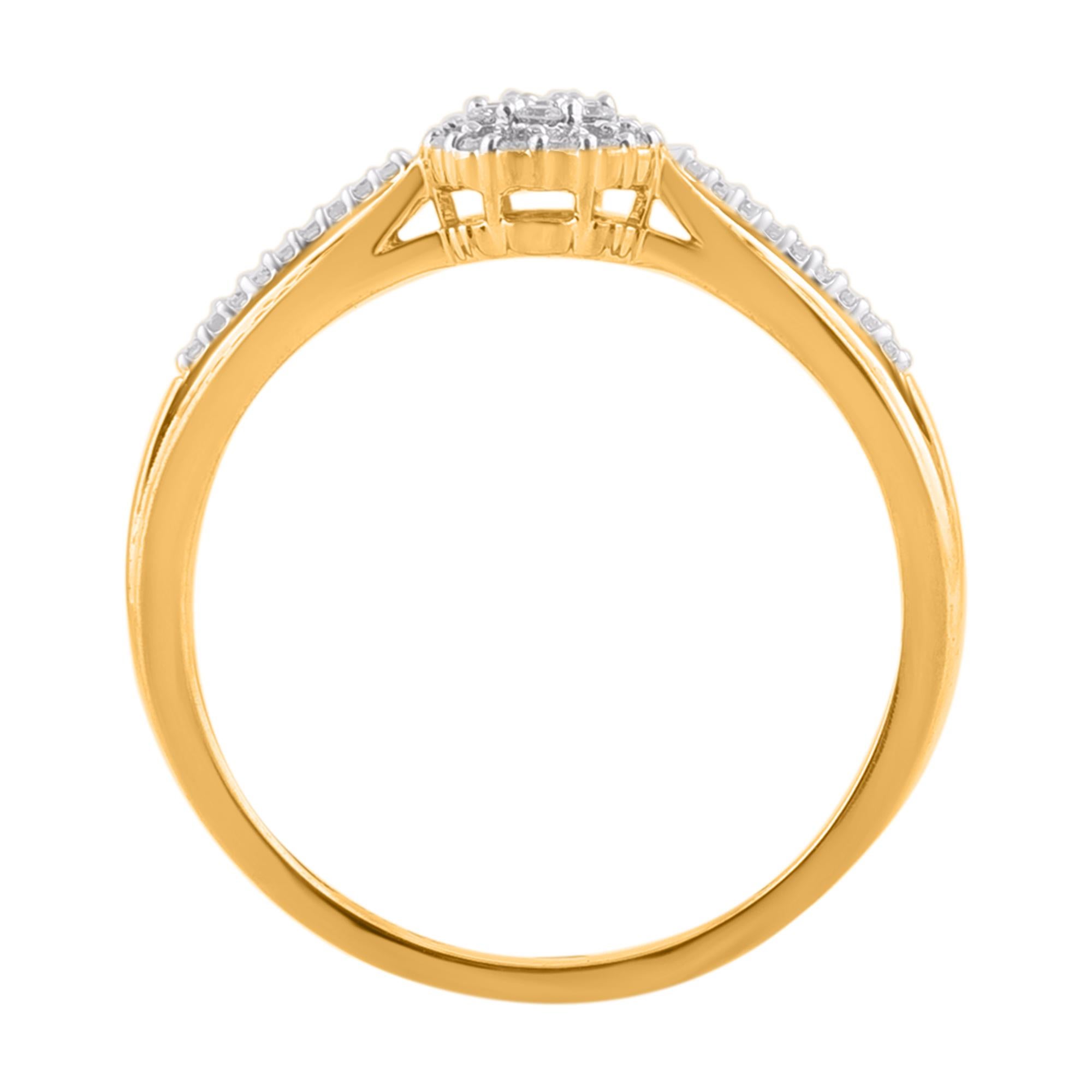 Contemporain Bague grappe en or jaune 14 carats avec diamant rond naturel de 0,13 carat TJD en vente