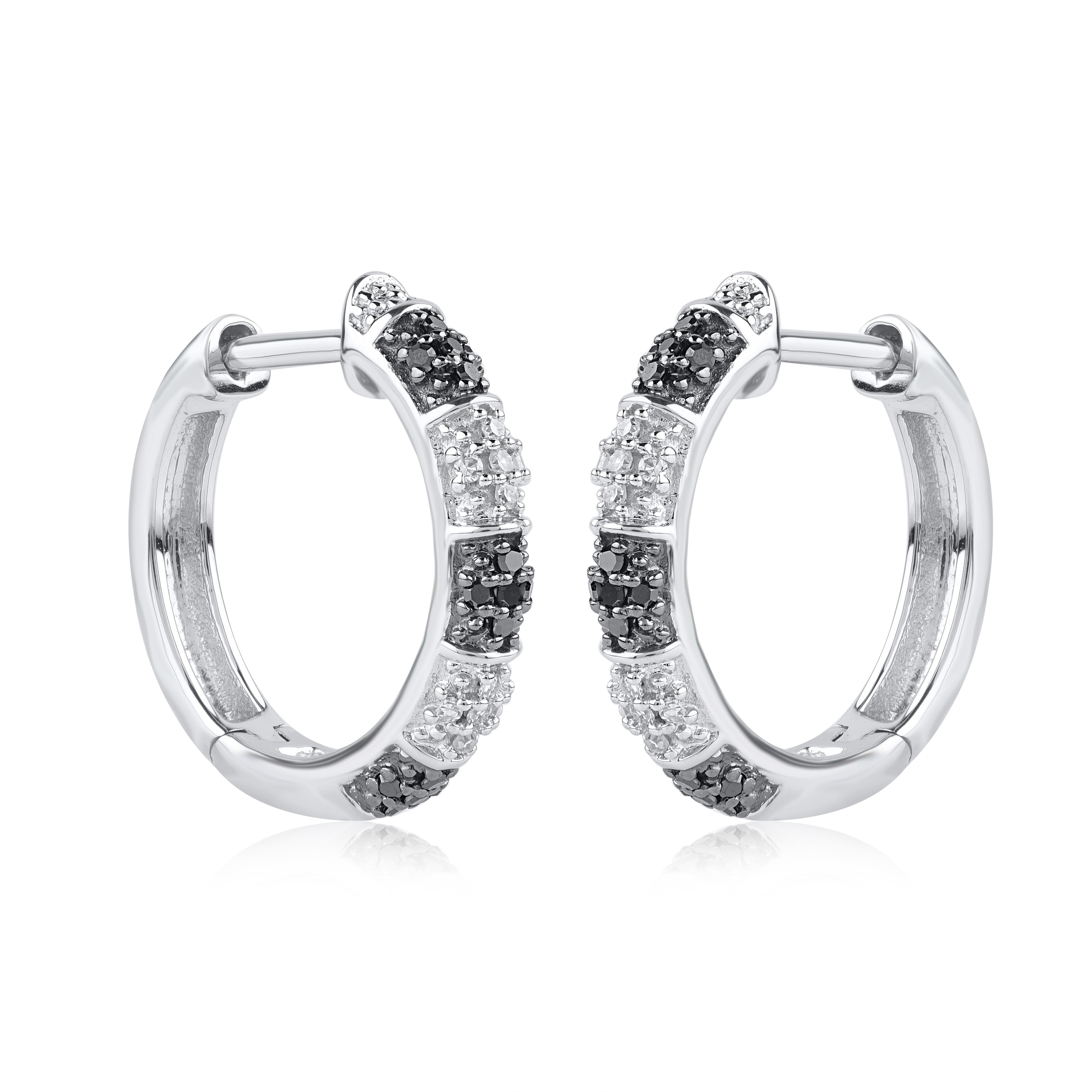 Moderno TJD Orecchini a cerchio con diamante bianco e nero da 0,15 carati in oro 14 carati in vendita
