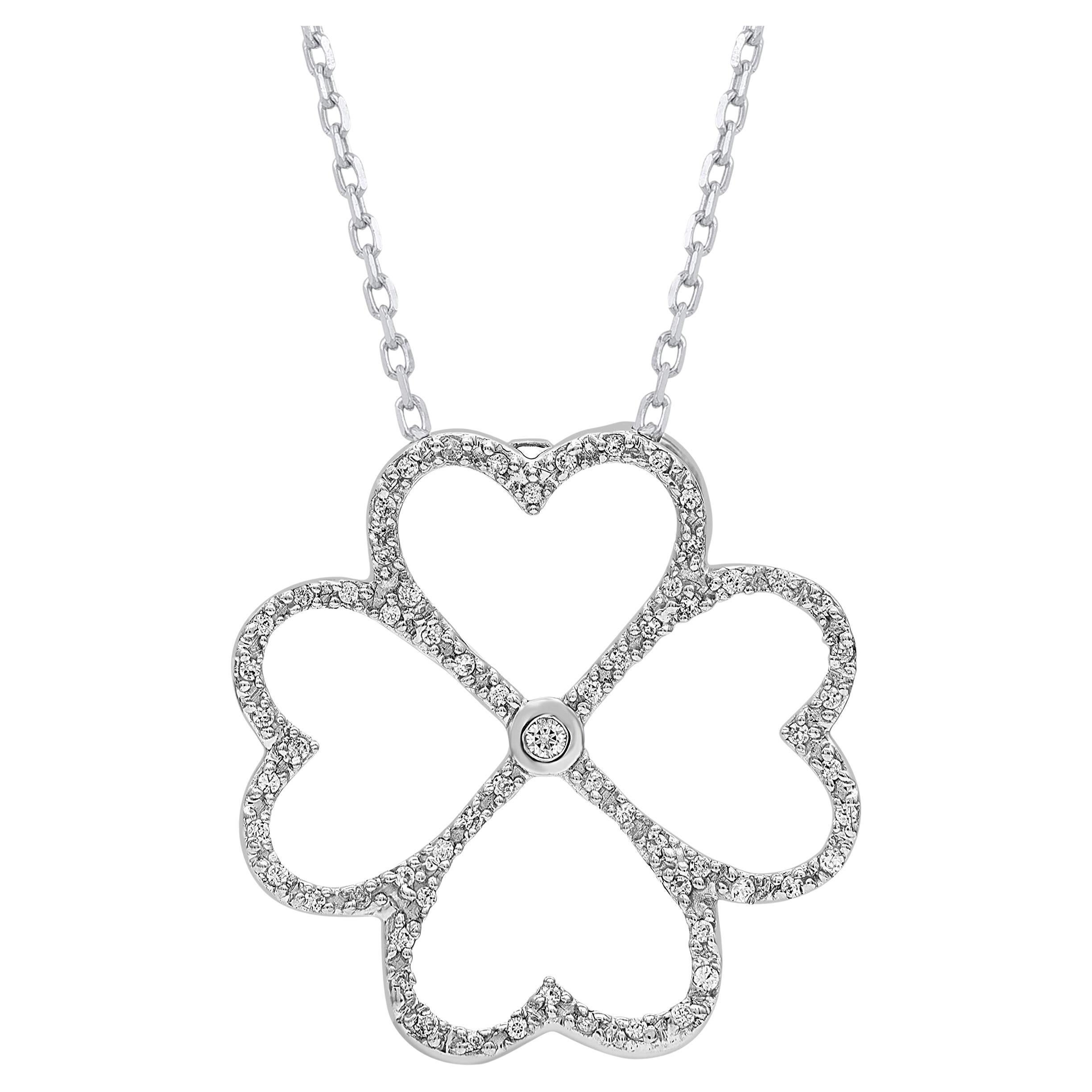TJD 0.15 Carat Natural Diamond 14KT Gold Heart-Shaped Four Leaf Clover Pendant For Sale