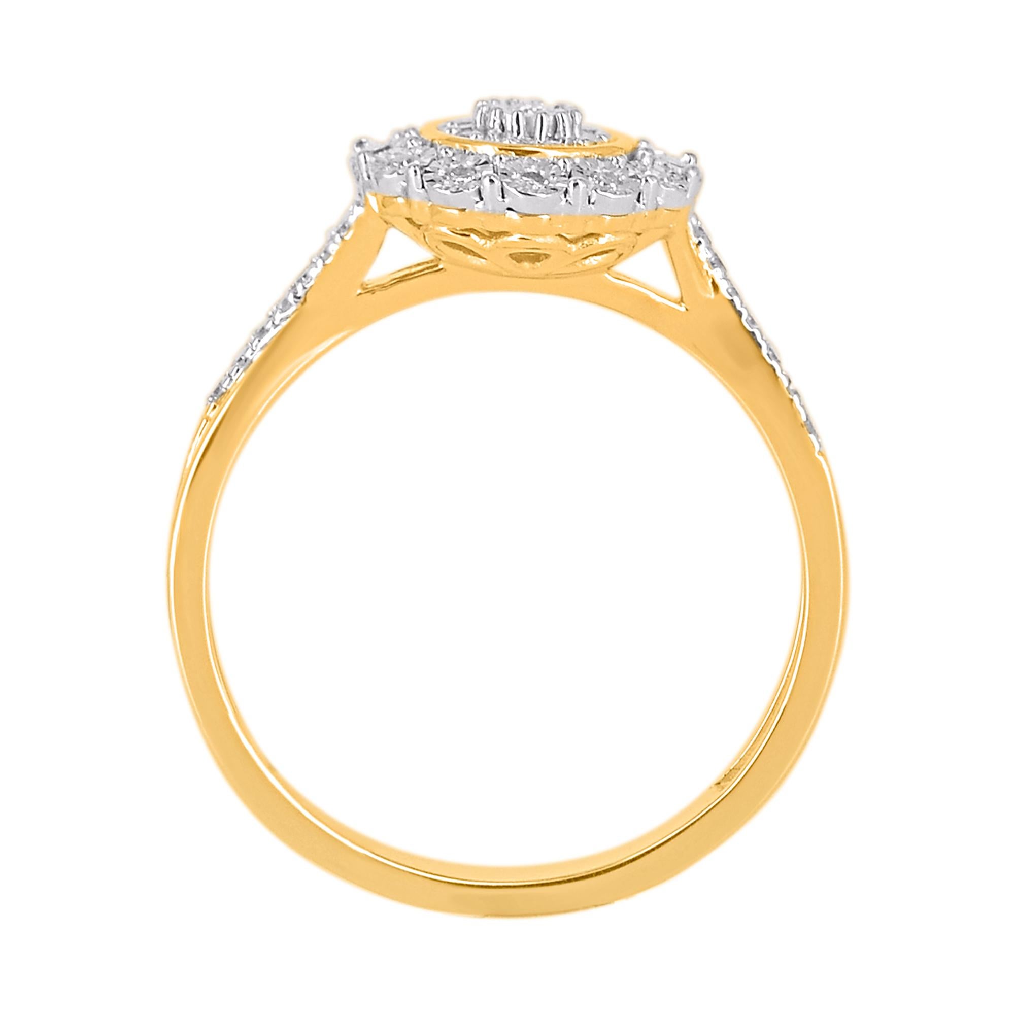 Contemporain Bague de fiançailles halo en or jaune 14 carats avec diamant rond naturel de 0,15 carat TJD en vente